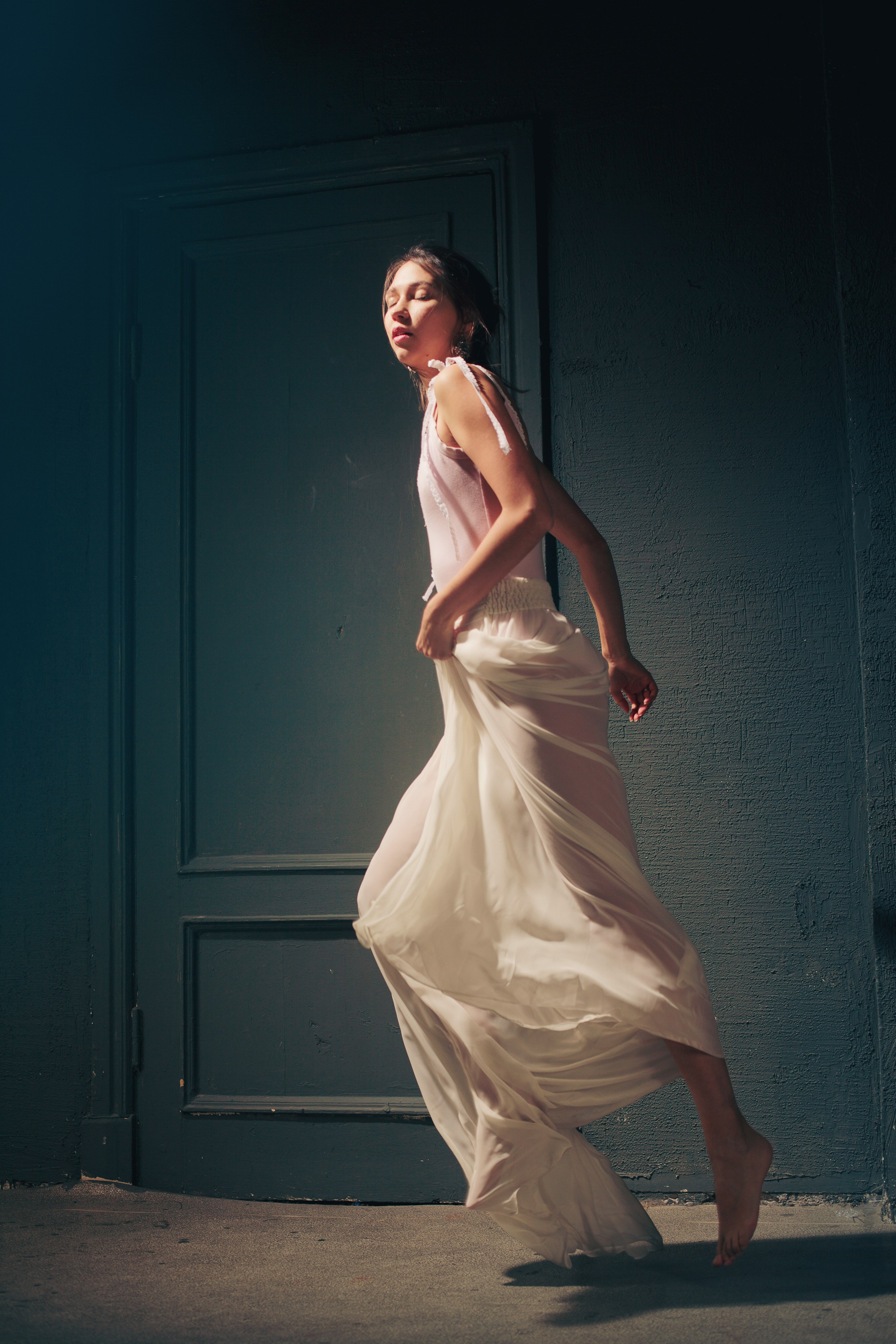 Ульяна. по другую сторону двери. Психолог с фотоаппаратом Зимина Оксана