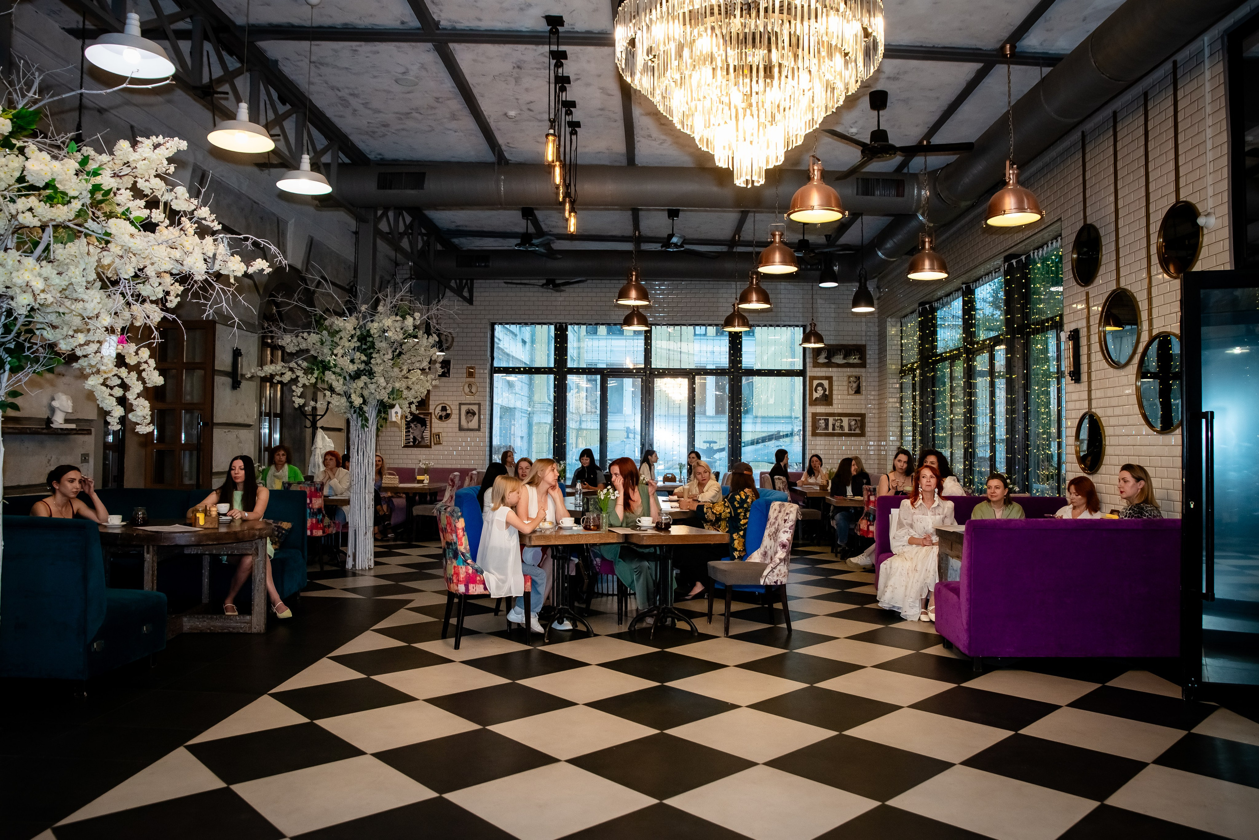 Костюмерка. Фотограф Крещение Венчание Москва