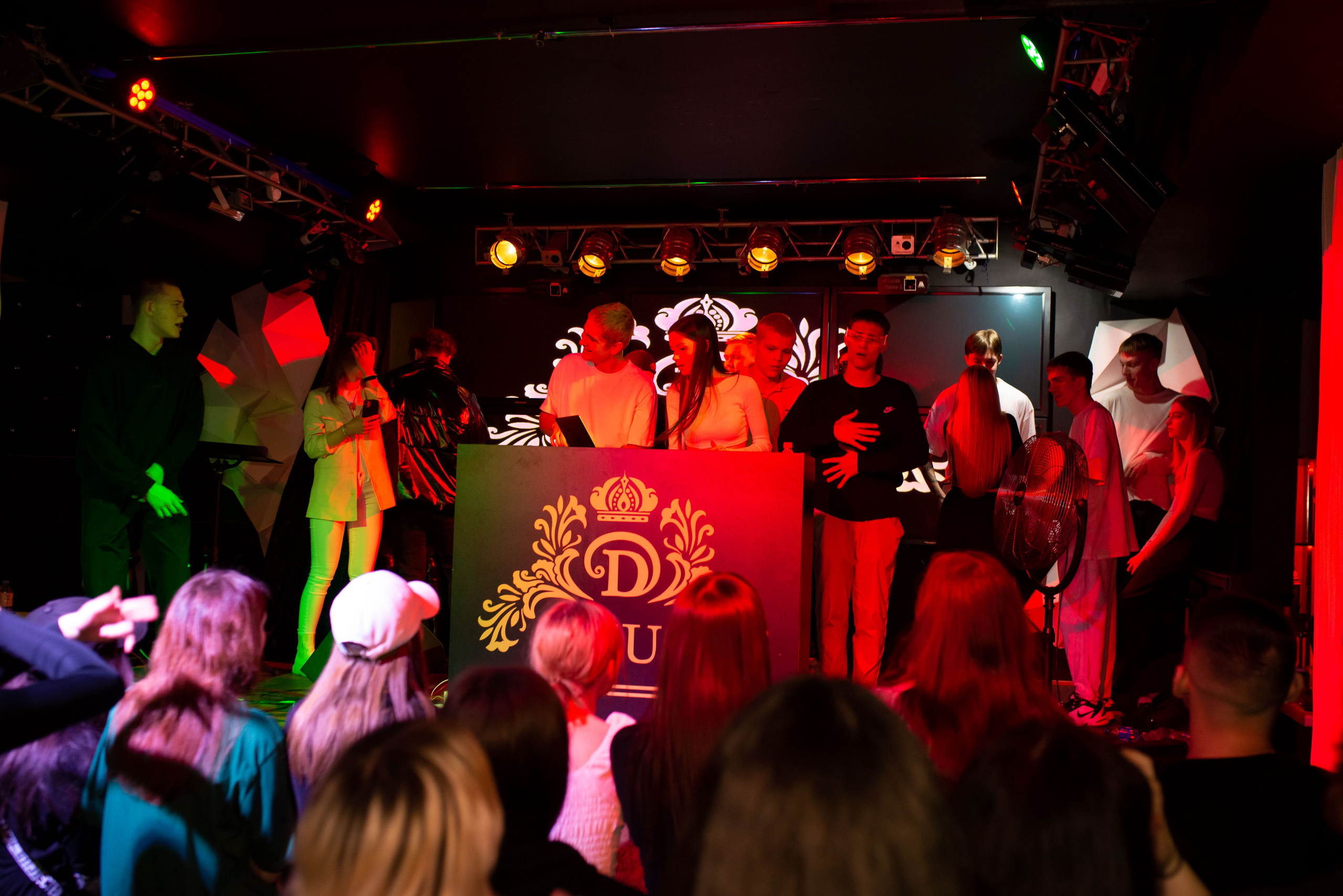 Клуб DEUS. Женский фотограф Крещение Венчание Москва Брянск