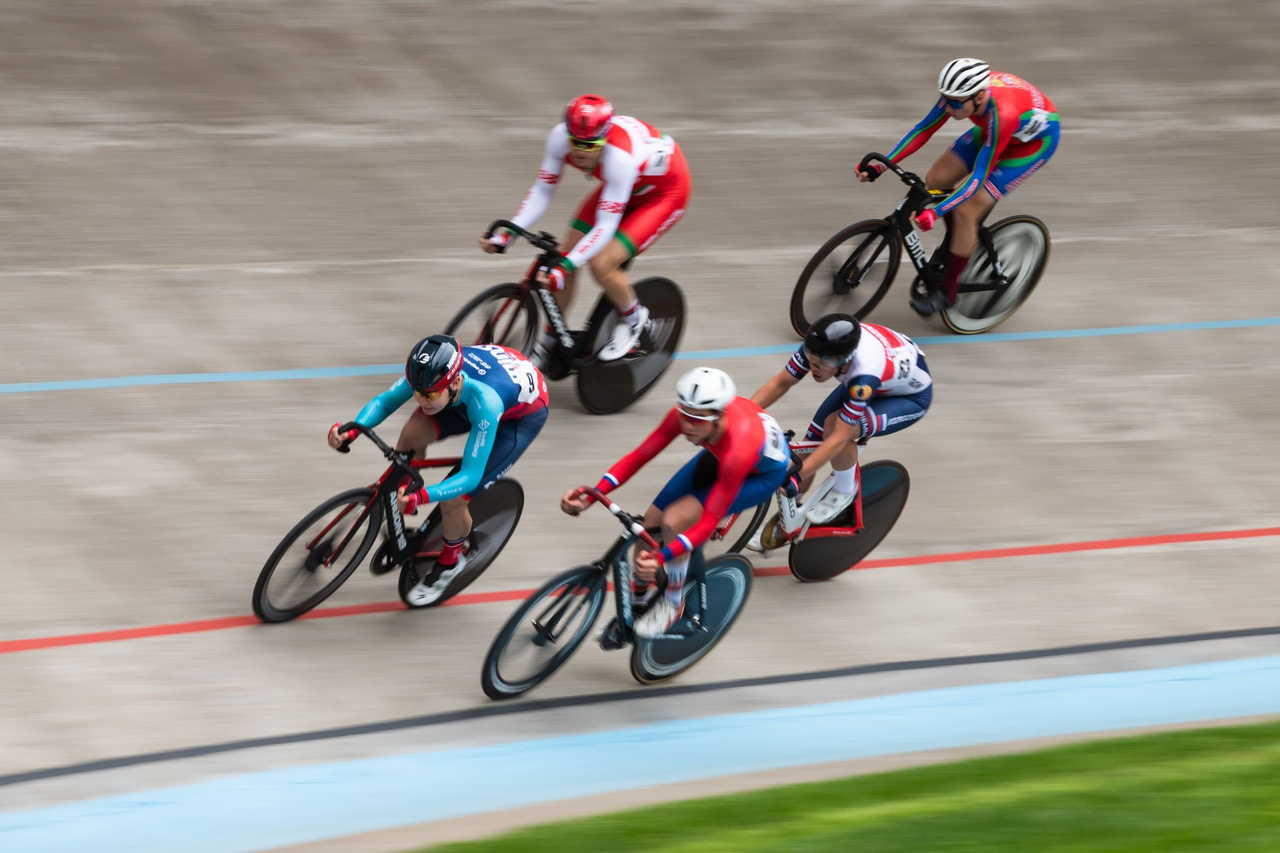 Соревнования по велоспорту «Большой приз Тулы» (19 мая 2023). Репортажный фотограф Алексей Пирязев