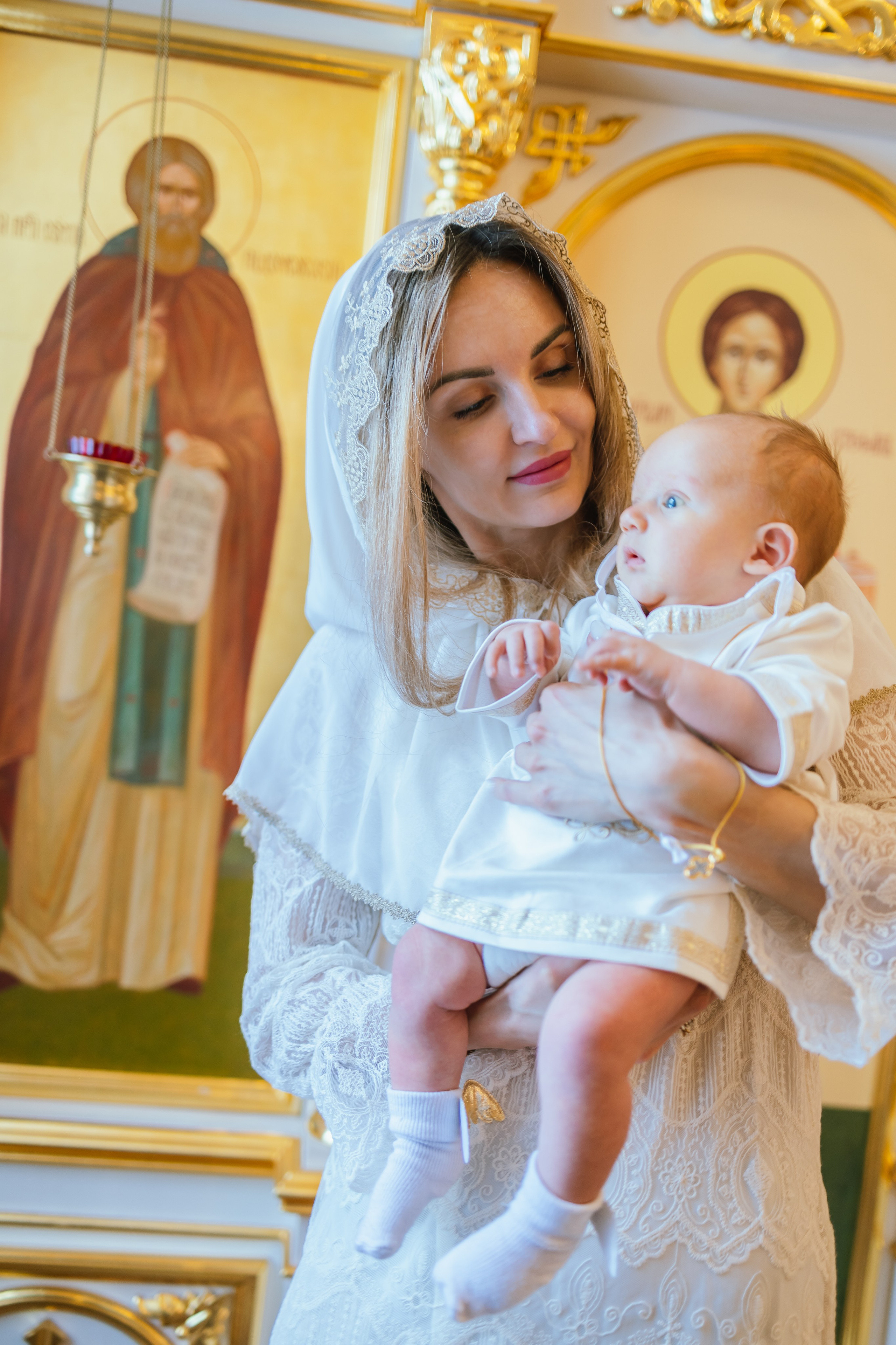 Фотосъемка крещения. Фото и видео Москва, Московский. Свадебный фотограф, видеограф, фотосессии, видеосъемка