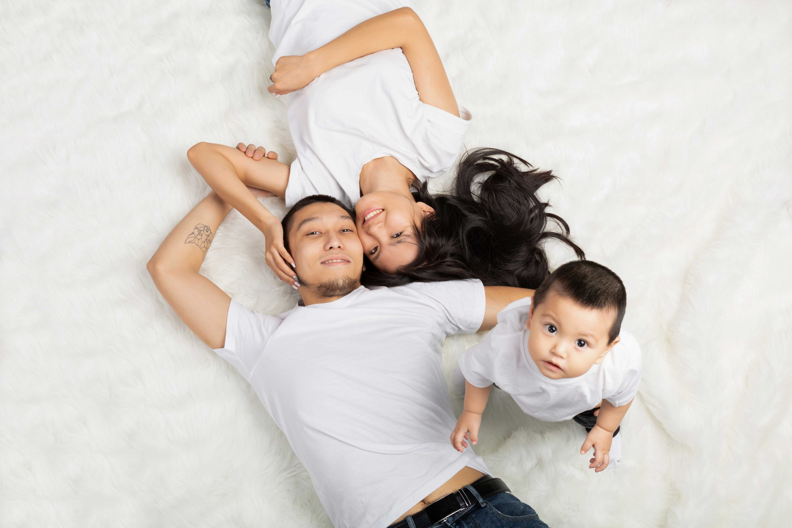 Фотосессия семейная. Фотостудия Алматы. Семейная и детская фотостудия Family studio.Фотограф Алматы