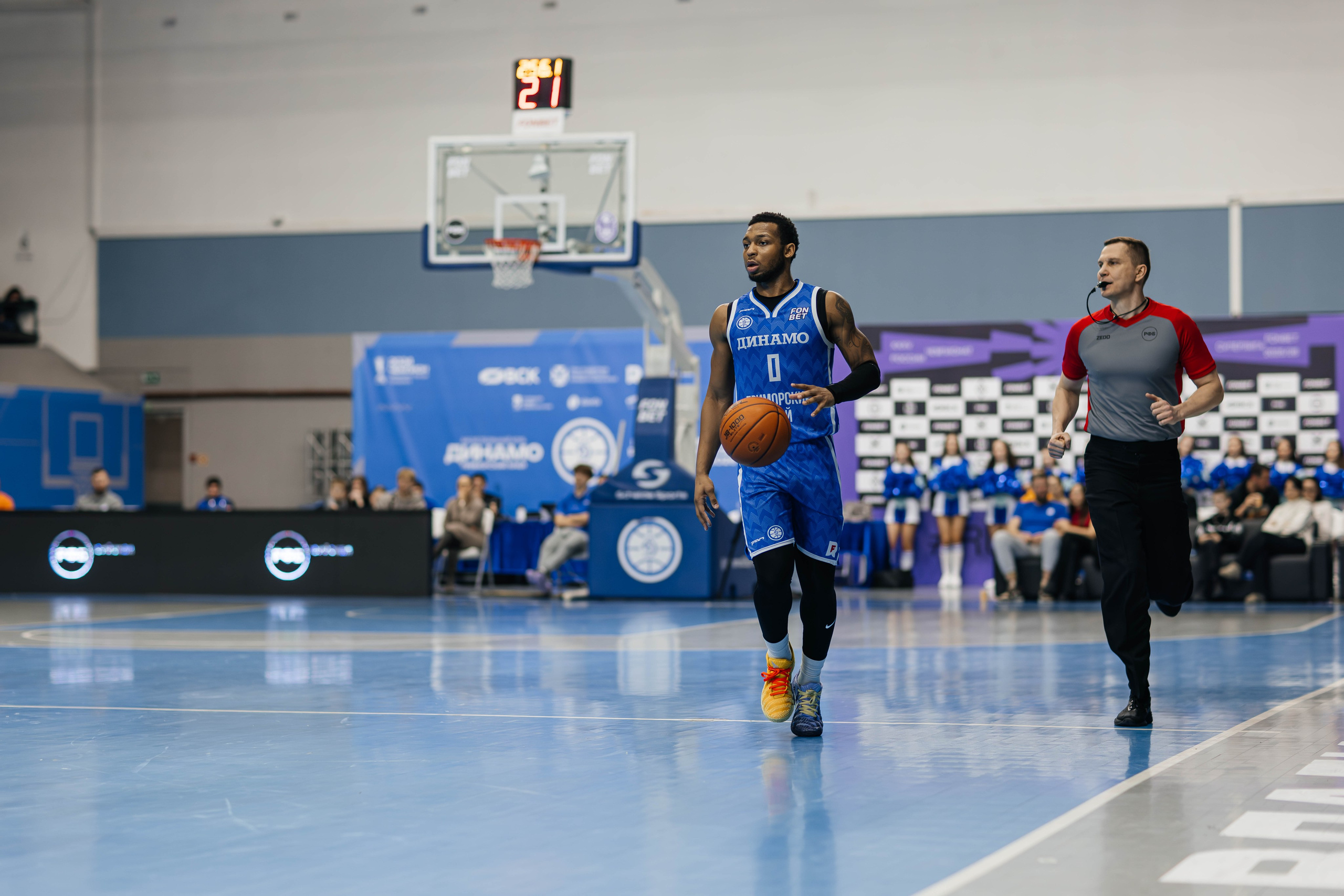 Баскетбол — Динамо. Репортажный и свадебный фотограф во Владивостоке Максим Цой