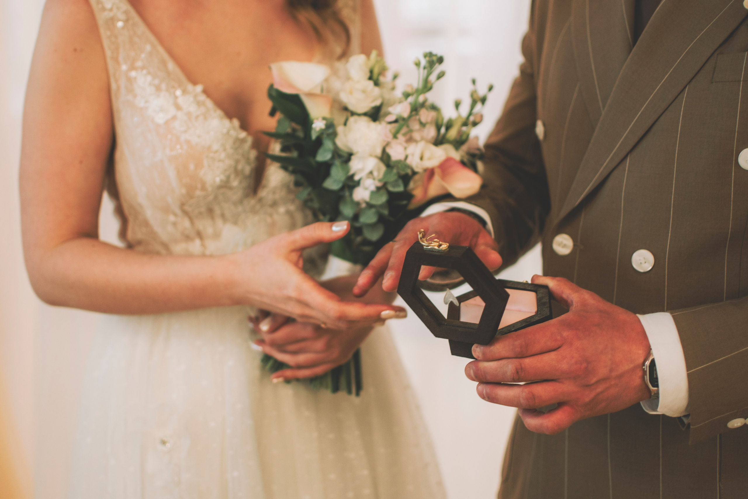 Альберт и Анастасия (Студийная фотосессия, роспись в ДК Нефтяник + фотосессия с гостями). Семейный и свадебный фотограф Губкинский и Ставрополь