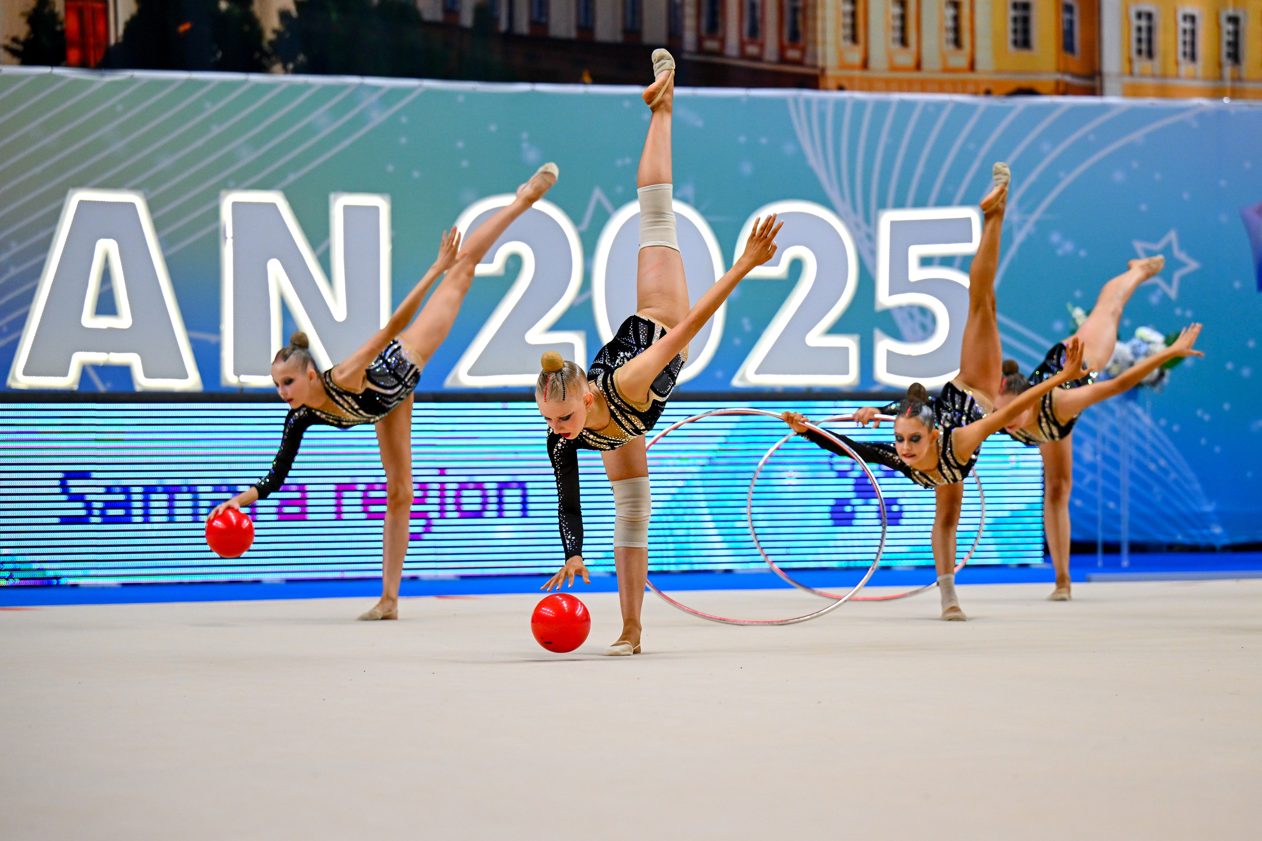 Фотограф художественной гимнастики в Казани. Спортивный и репортажный фотограф в Казани Вячеслав Сатонин