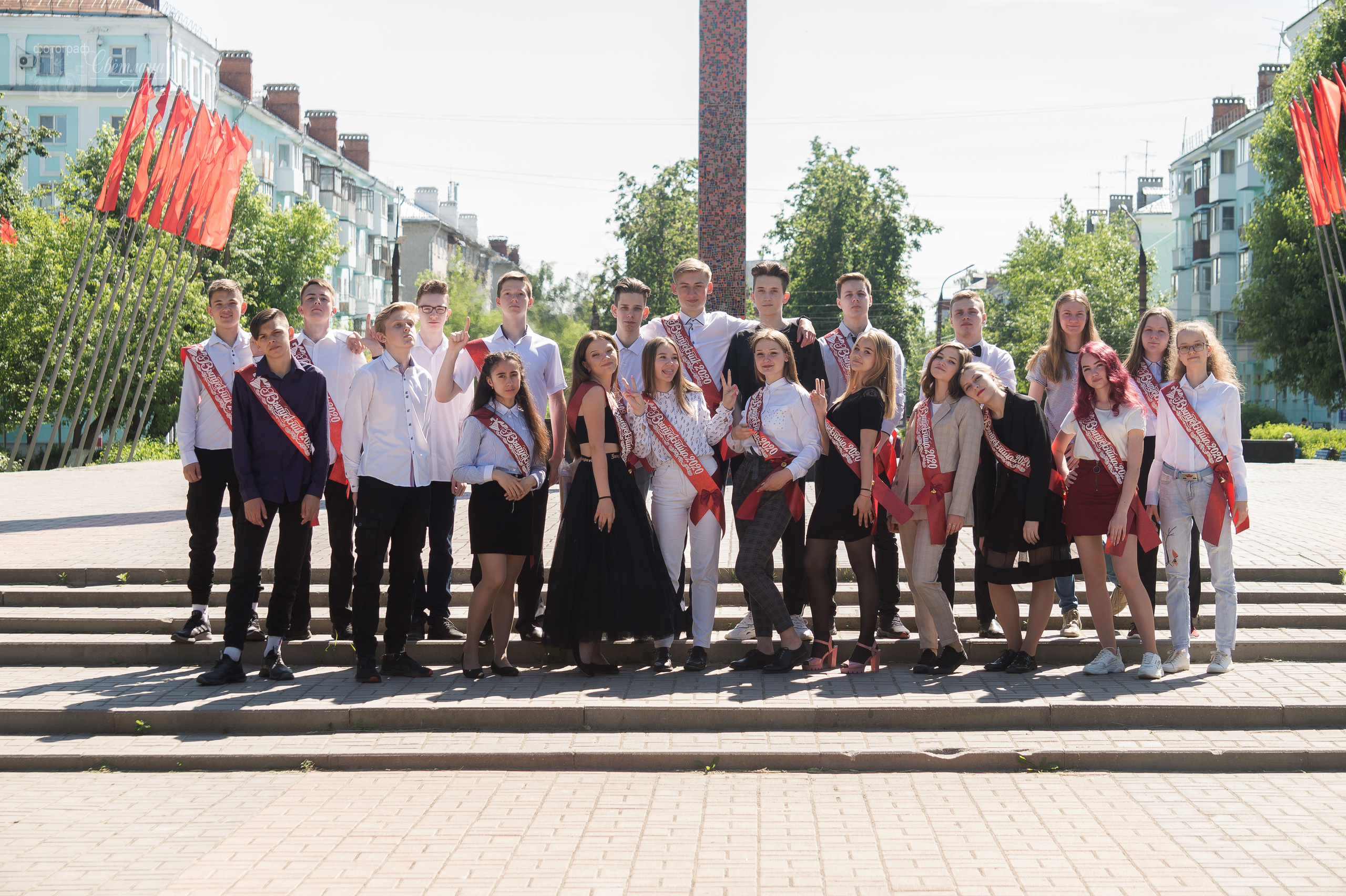 Фотосъемка в детском саду фотосъемка в школе Дипломы Выпускник Фотопла. Фотосъемка в детском саду и школе. Фотоальбомы и фотокниги ВЫПУСКНИК