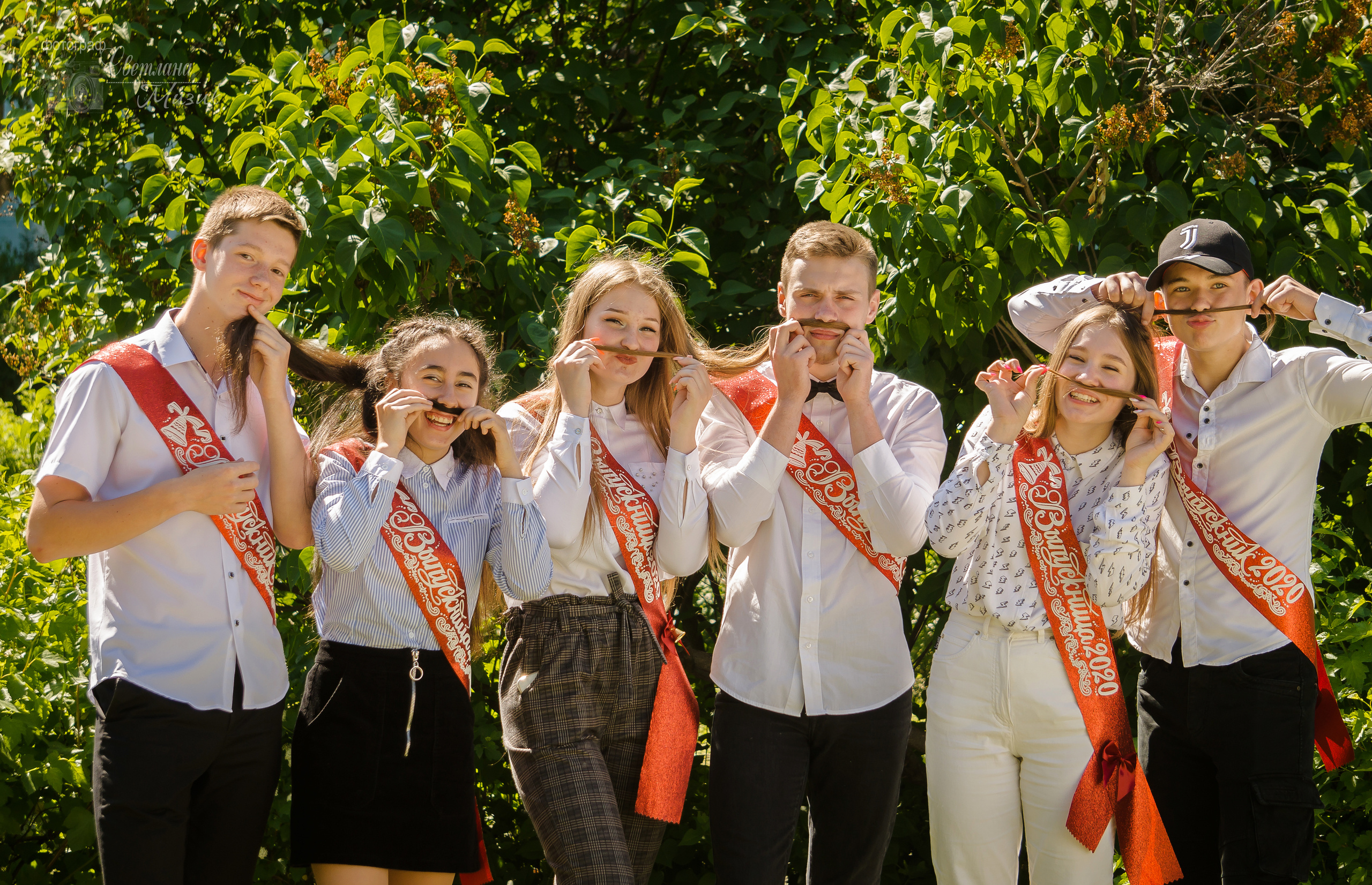 Фотосъемка в детском саду фотосъемка в школе Дипломы Выпускник Фотопла. Фотосъемка в детском саду и школе. Фотоальбомы и фотокниги ВЫПУСКНИК