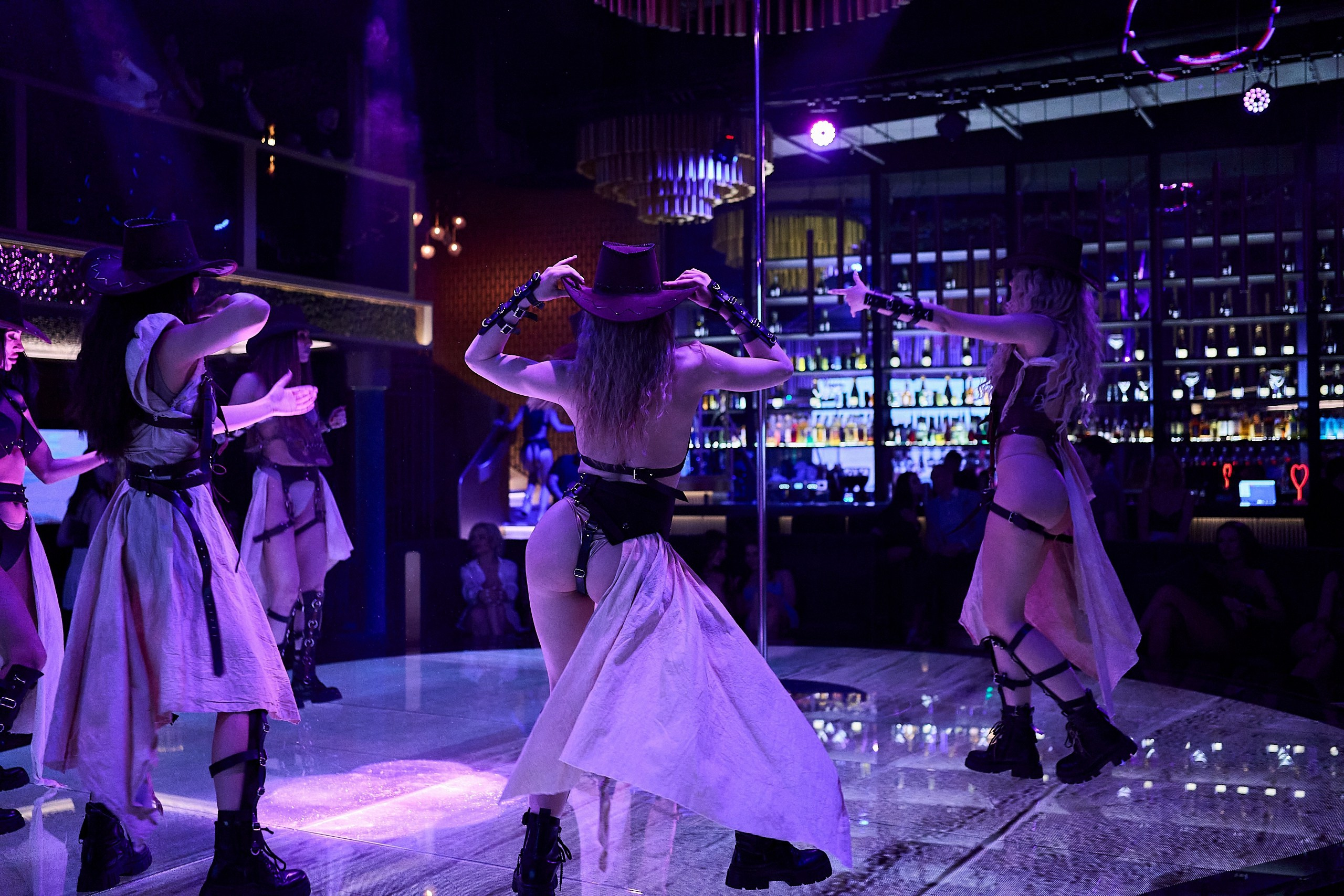 HEFNER MOSCOW CLUB. Фотограф и Видеограф в Москве. Олег Корушев