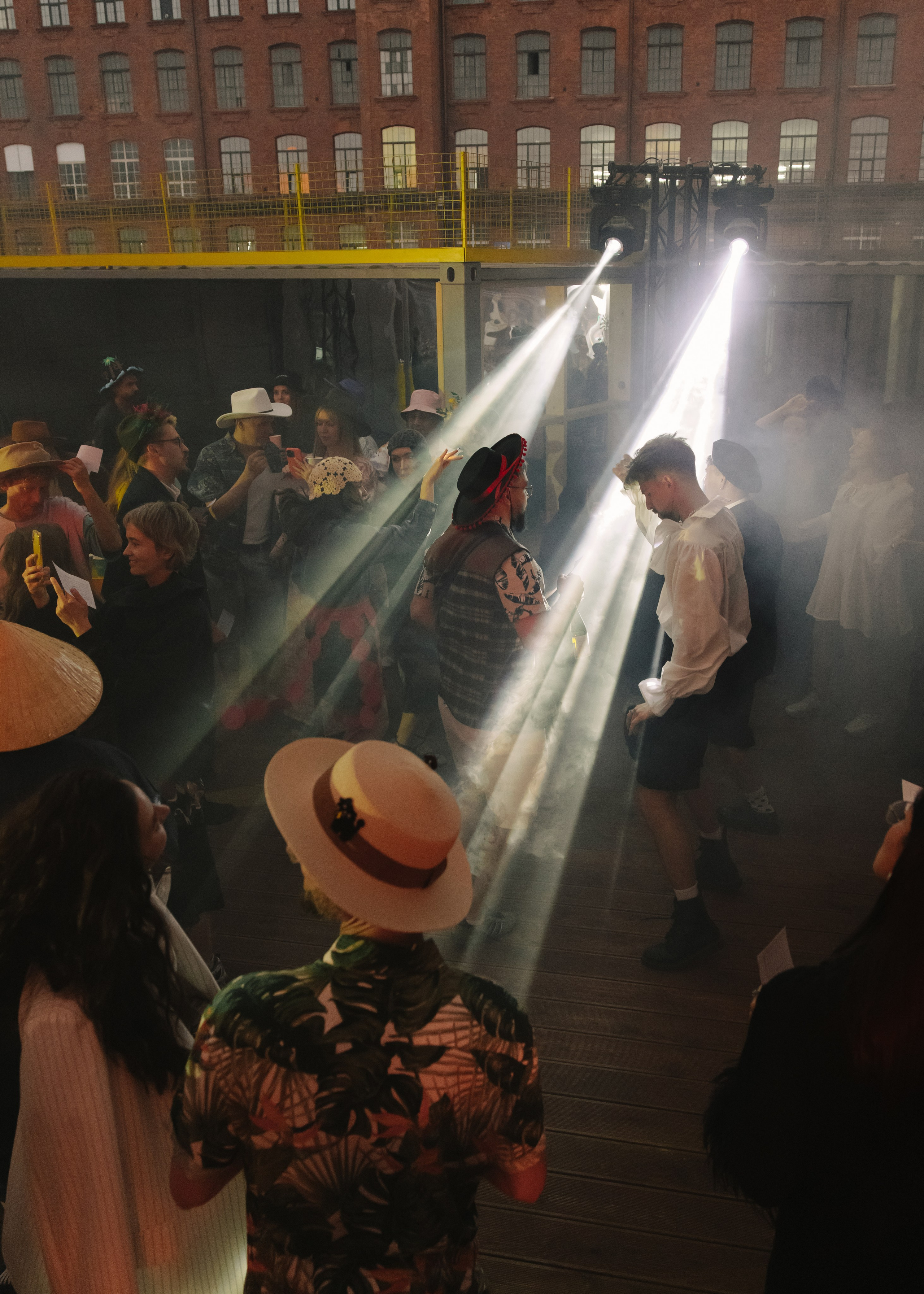 @sladkayavataagency. Свадебный и репортажный фотограф в Москве Владимир Сергеев | Naysaikolo