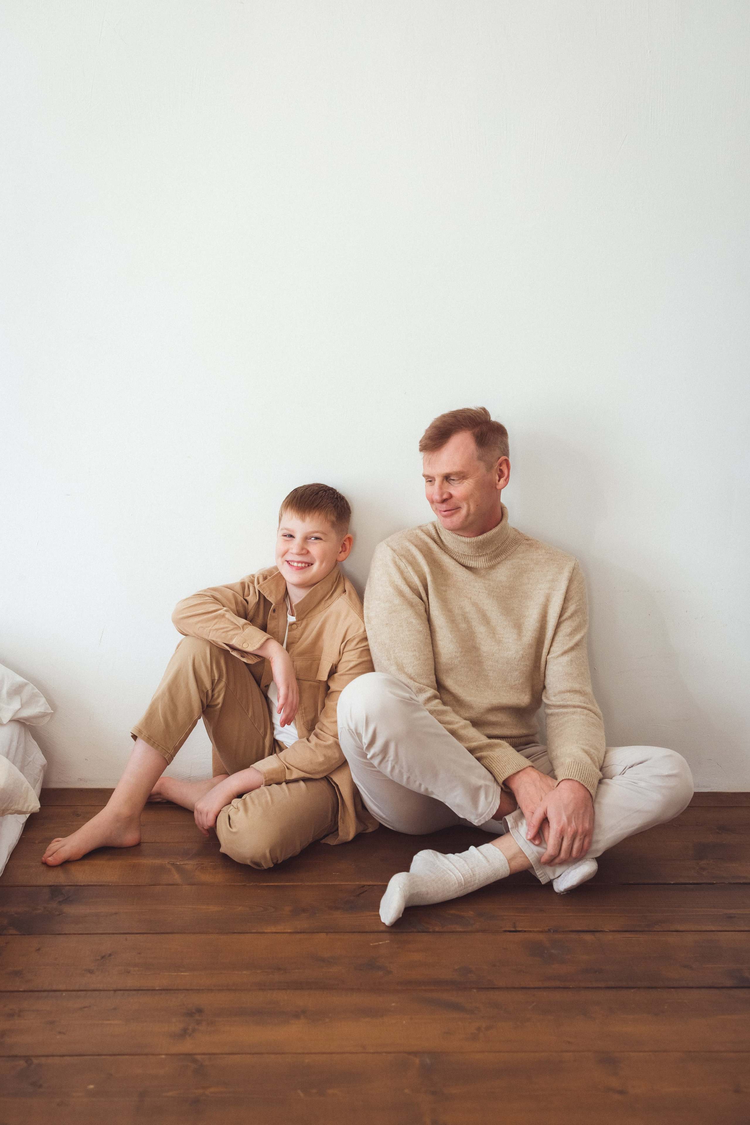 Семейная фотосессия в фотостудии «Mestone». Семейный и детский фотограф в Краснодаре Анна Трашкова