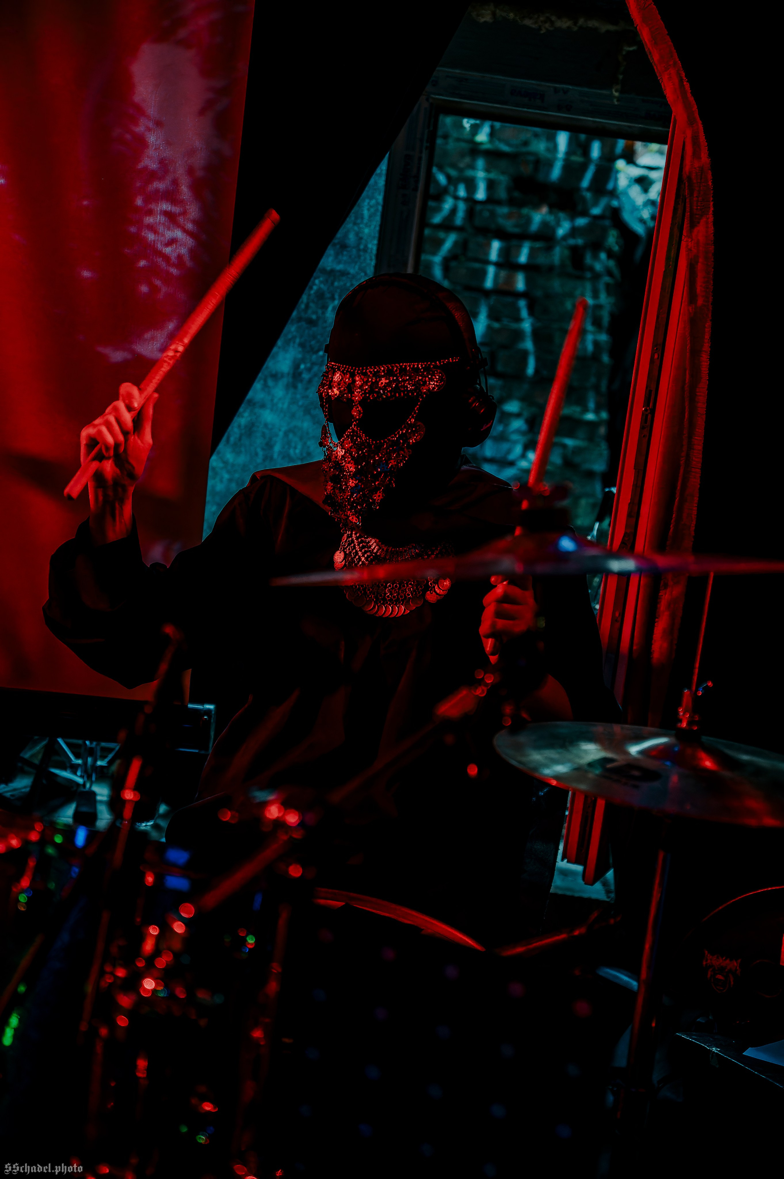 ILLA 21.06.26. We will make everything metal!