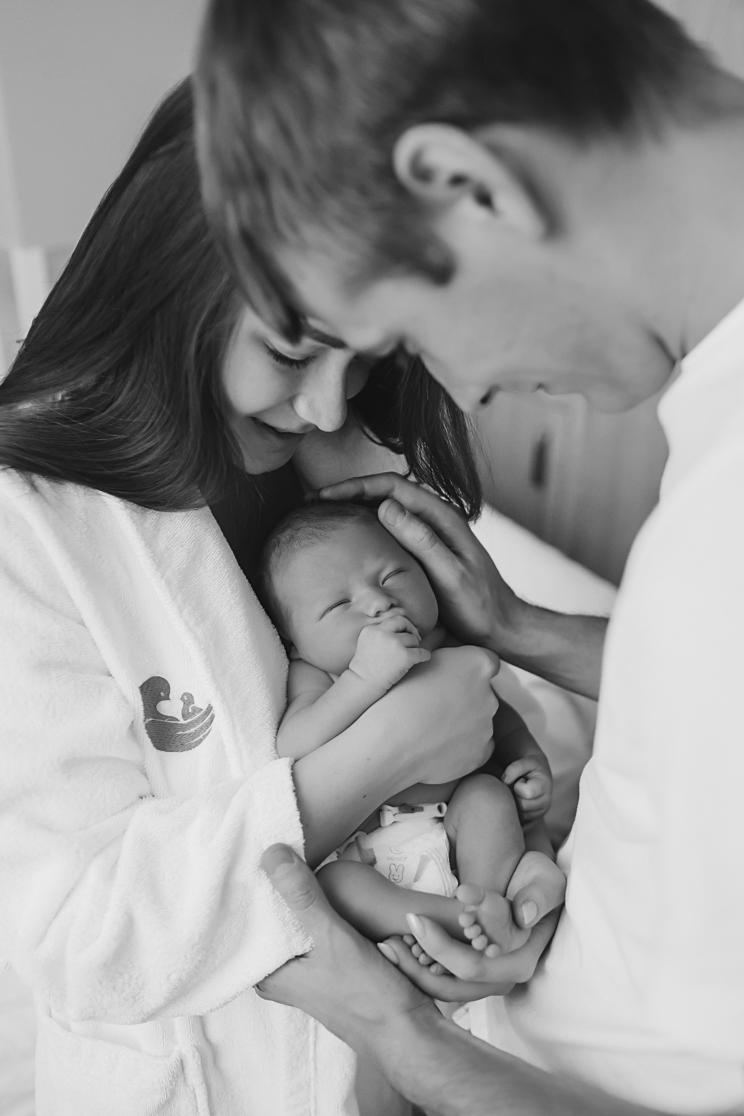 Выписка Мид. Семейный фотограф Тюмень, фотограф на роды Салмина Мария