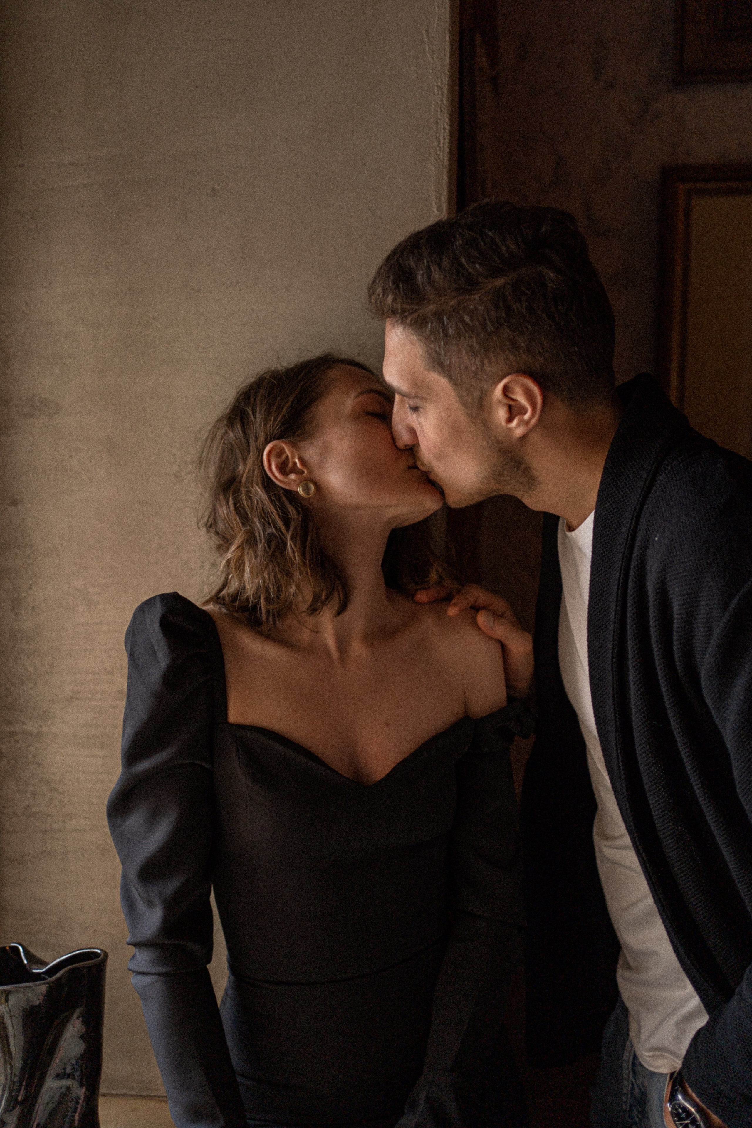 Парижская мелодия II. Главная