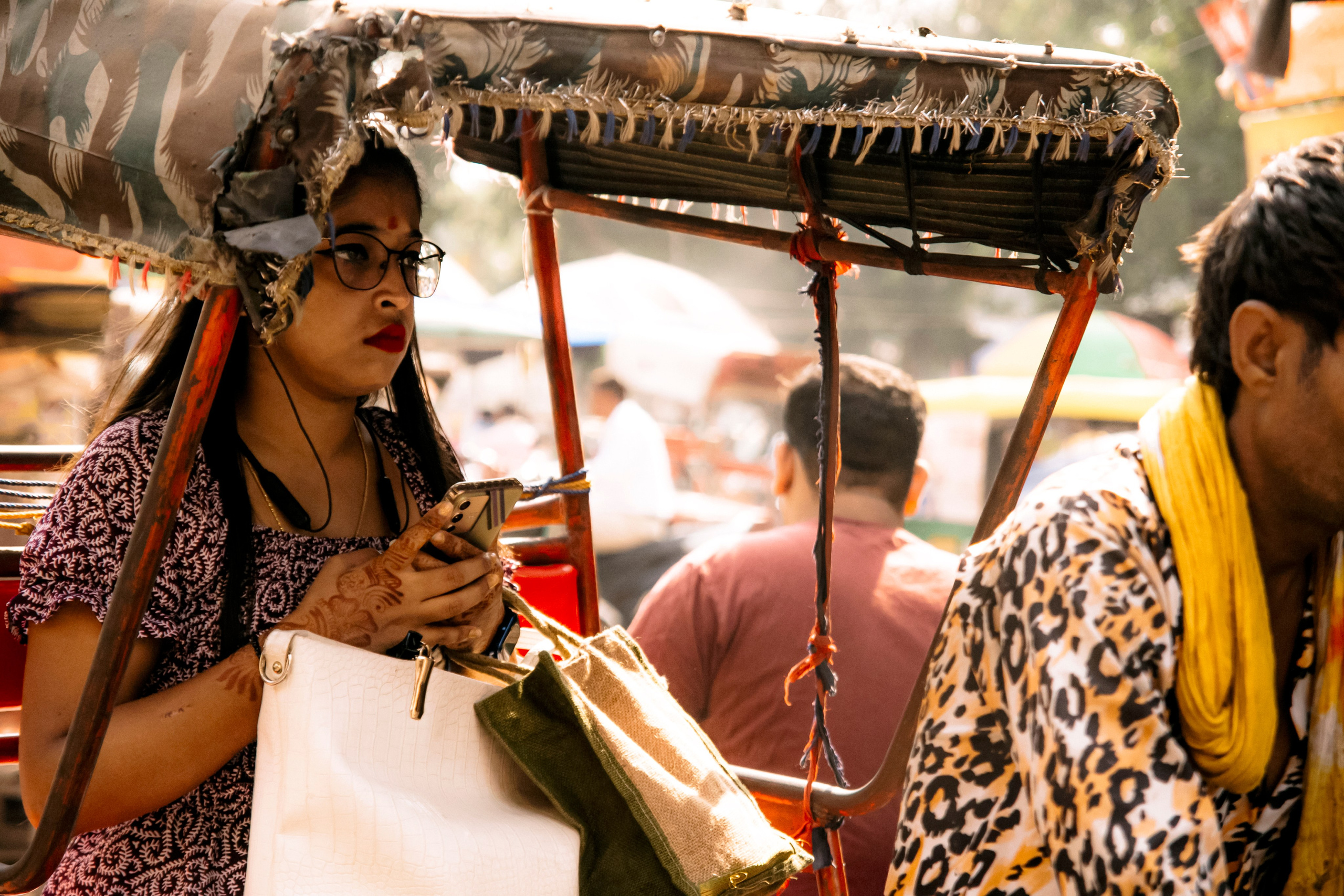 Дели. стрит. Iraogo