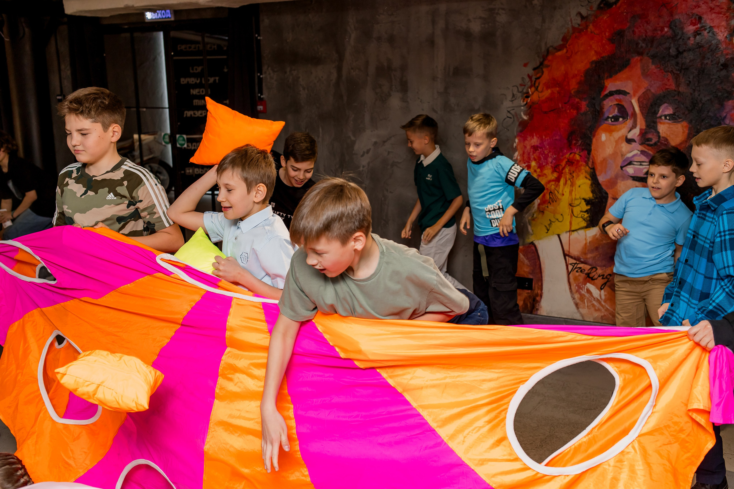 Выпускной 4 класс. Фотограф в Москве Авдеева Мария