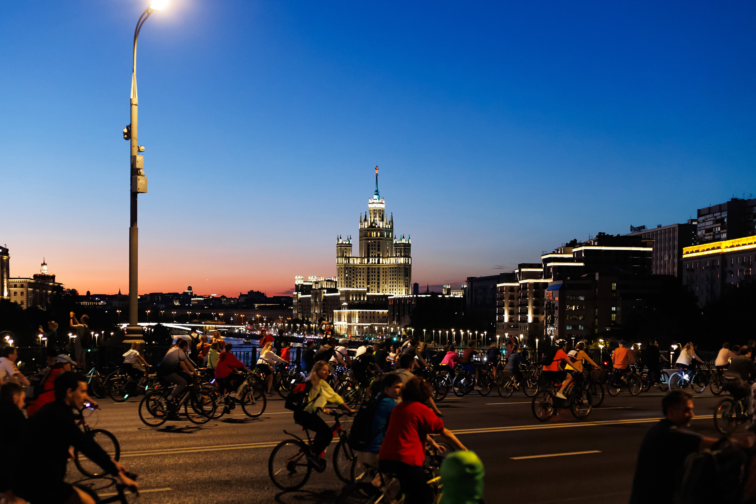 Московский ночной велофестиваль. Фотограф Сергей Склемин