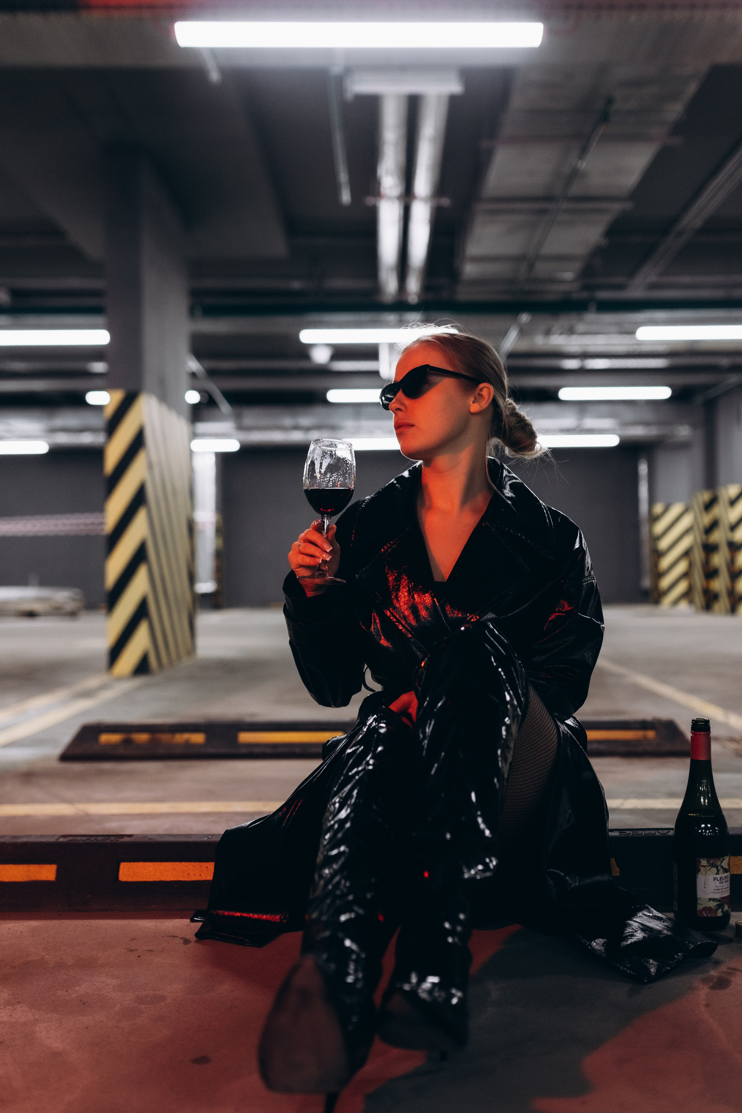 Наташа и парковка. Фотограф Артем Бросов в Санкт-Петербурге и Дубае