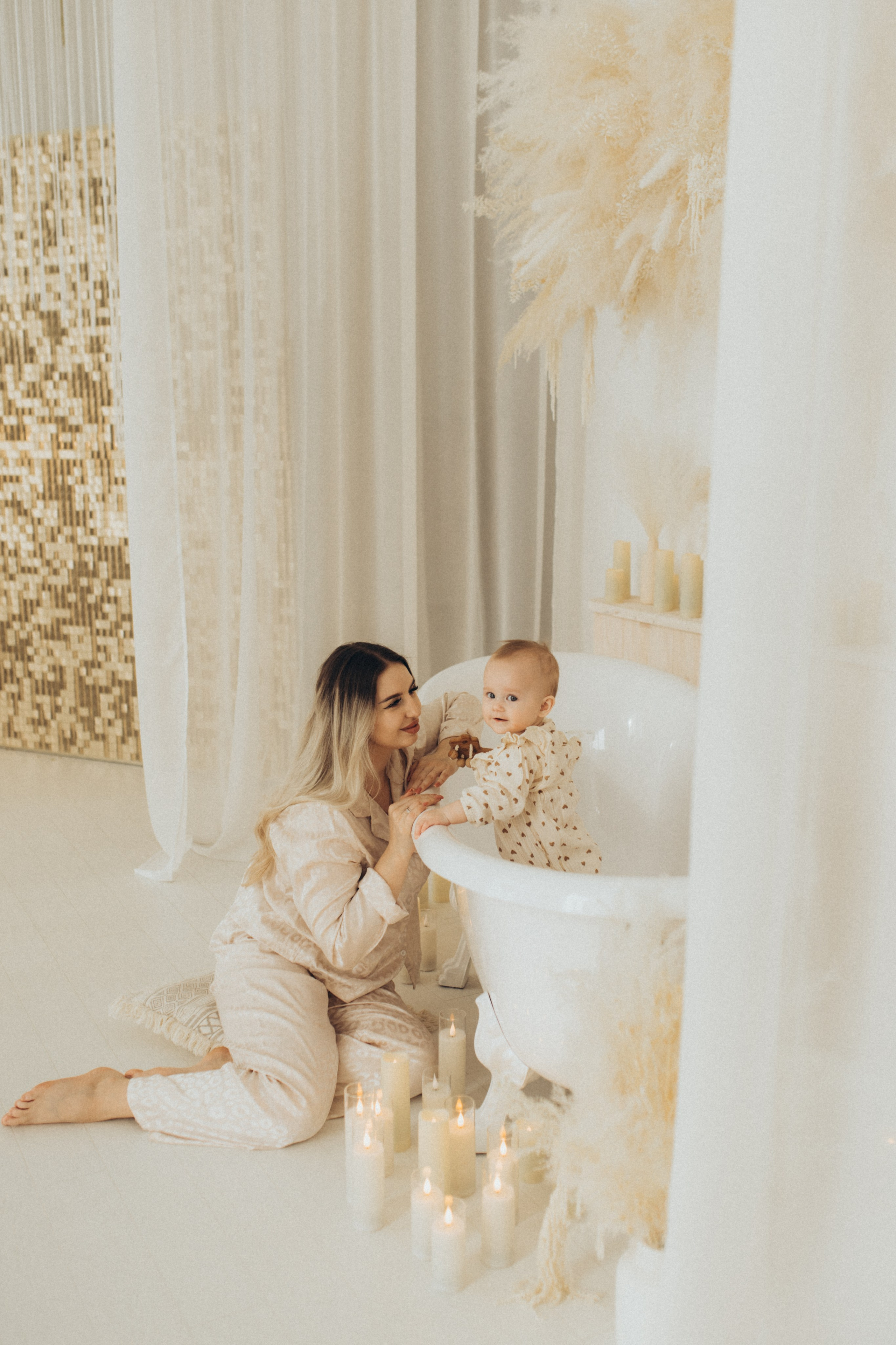 Мама Настя и милашка Ксю. Свадебный и семейный фотограф в Белгороде Евгения Курочкина