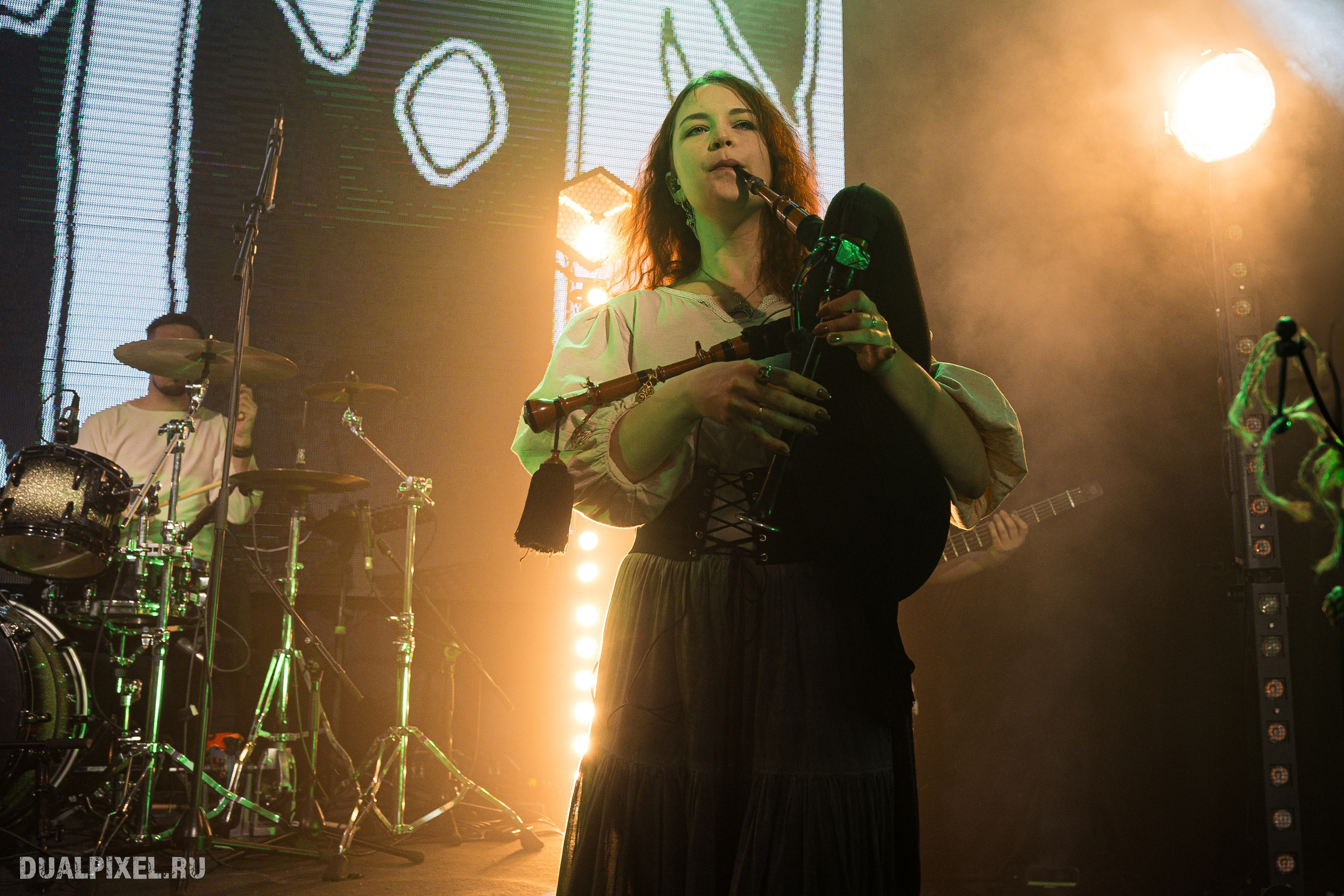 Тролль гнёт ель. Магия музыки в кадре: Концертная Фотография