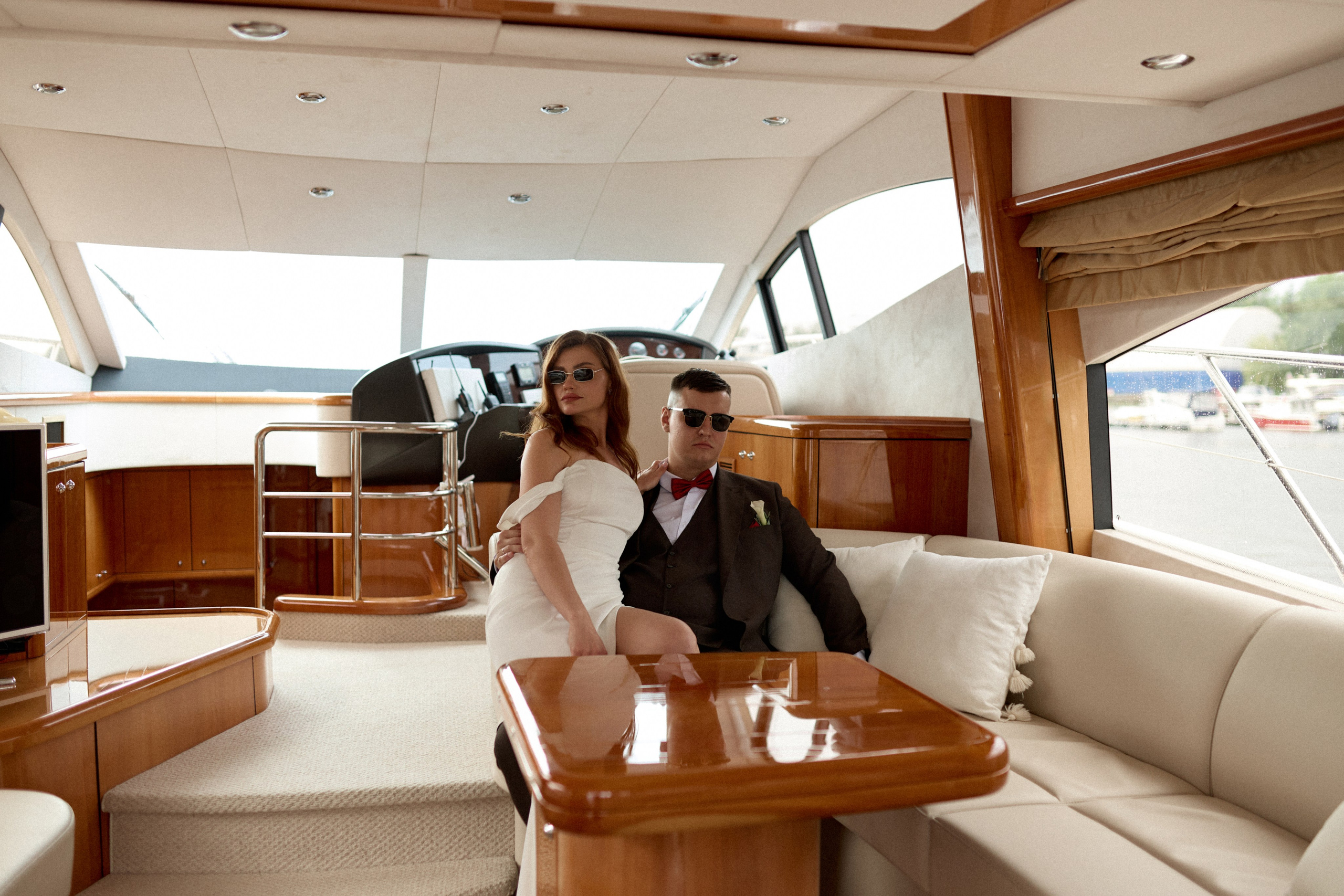 Егор & Нелля. Сестры Карабаза. Фотографы и ретушеры в Москве и Санкт-Петербурге