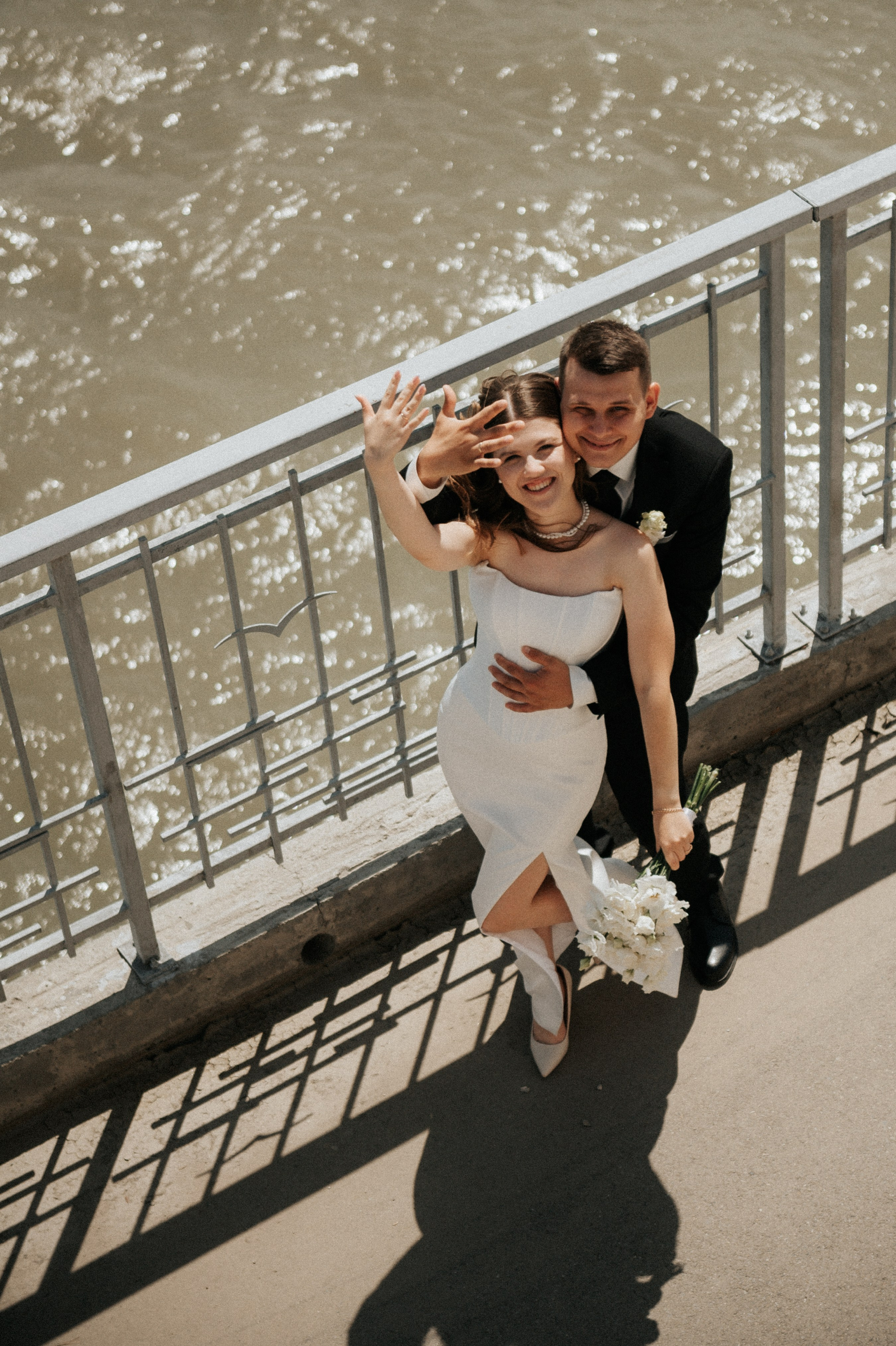 Свадебные фотографии. Фотограф в Барнауле Дарья Бутурлакина. Люби.Цени.Касайся