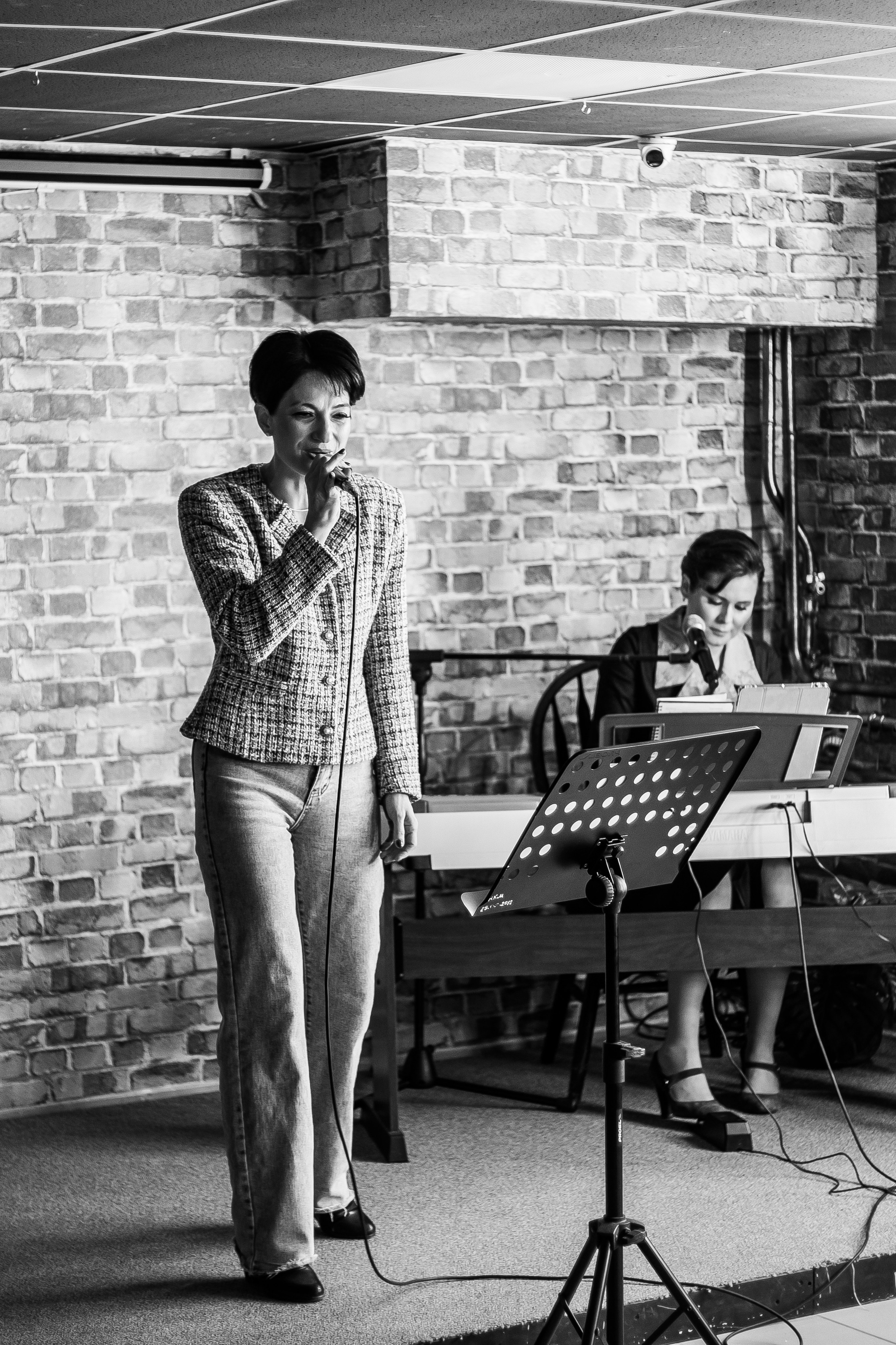 Отчетный концерт студентов вокального тренера Ксении Юрецкой 21.10.2023. Свадебный и семейный фотограф в Нижневартовске Татьяна Мартынова