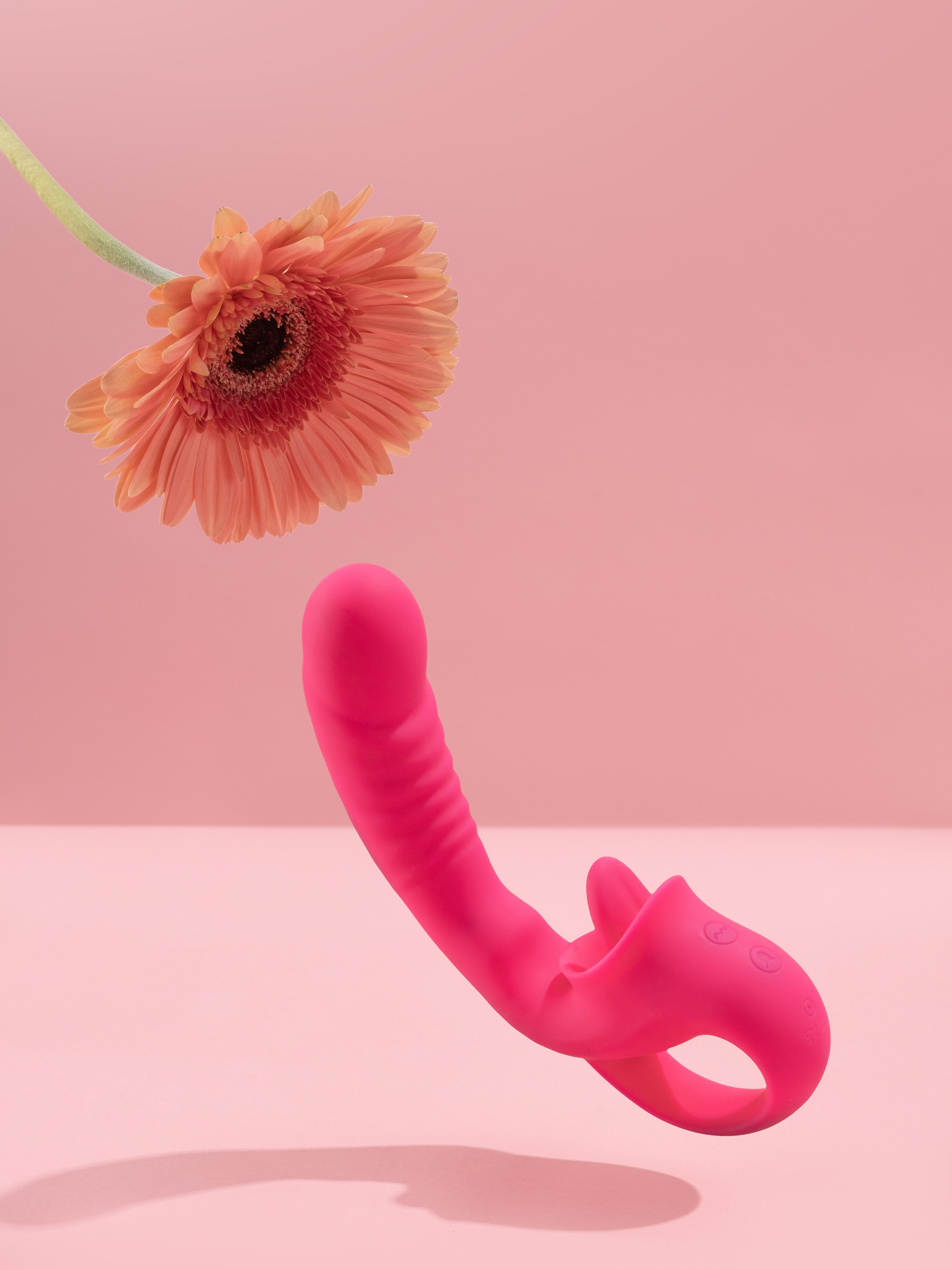 18+. Food и предметный фотограф Никита Алексеев