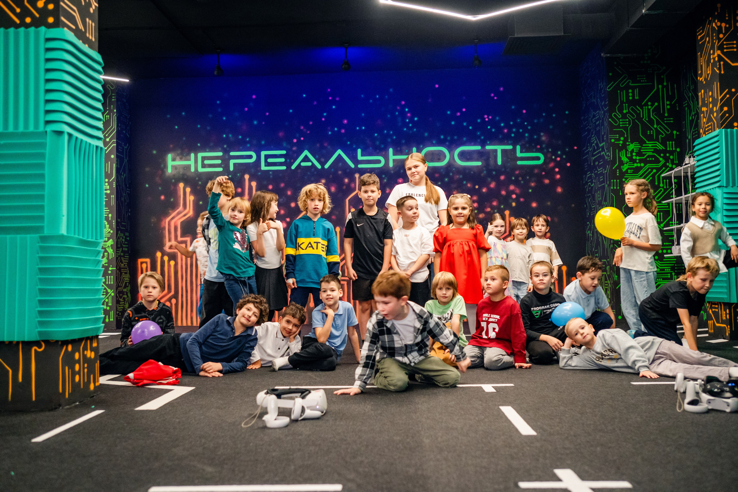 VR (September-October 2024). Felixtones