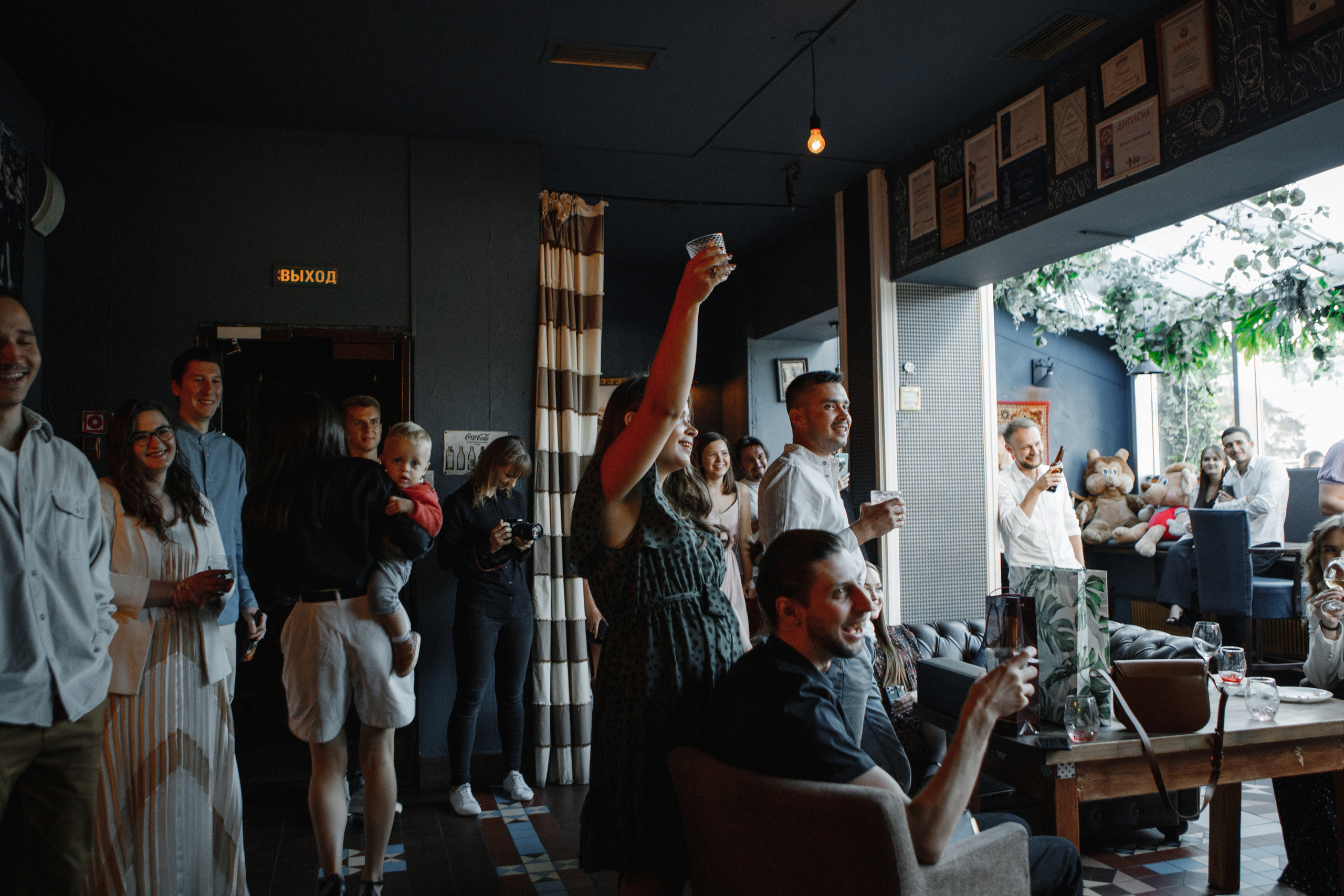 А нам надо в баре свадьбу. Свадебный и семейный фотограф Ижевск