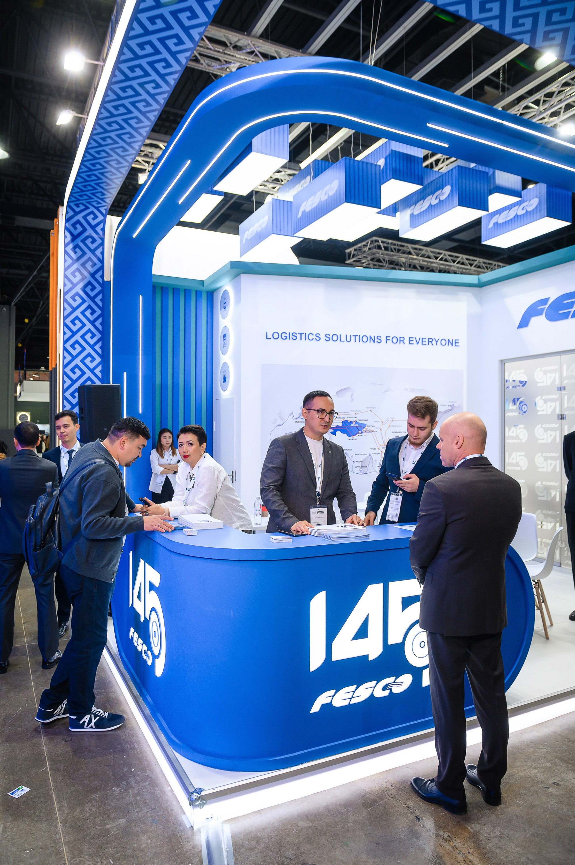 Компания Fesco на выставке TransLogistica Kazakhstan 2025. Интерьерный и репортажный фотограф в Алматы