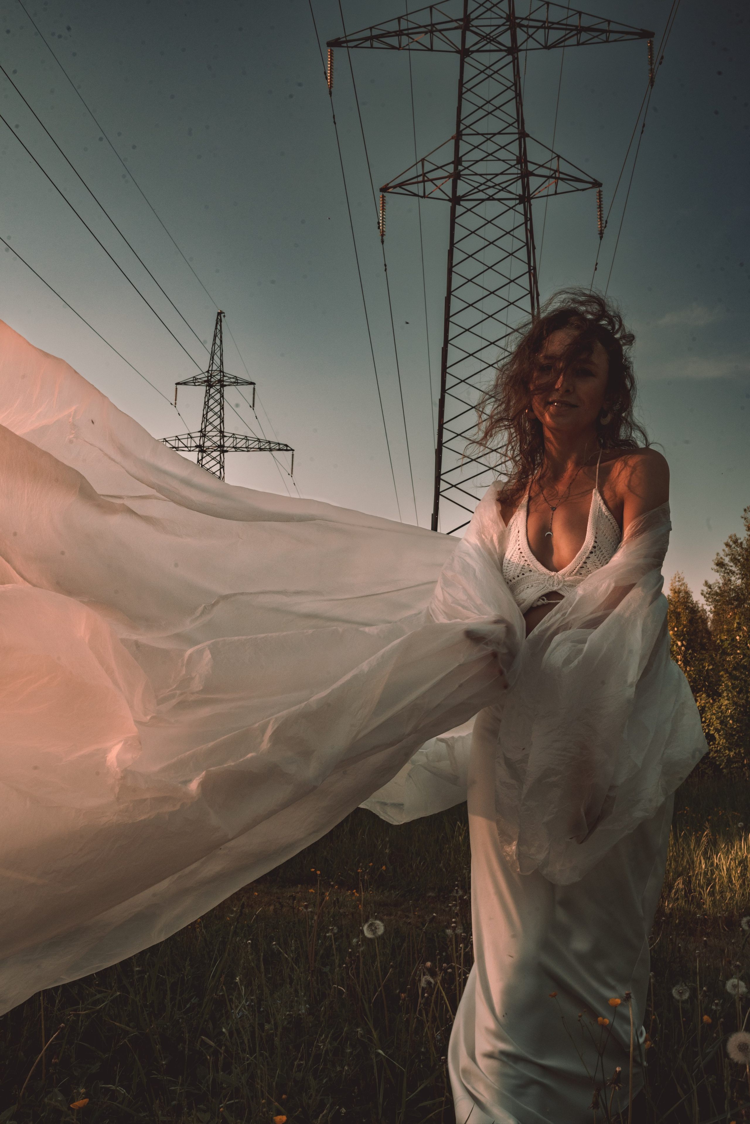 Наташа. Женский фотограф. Создатель украшений ручной работы. Модель