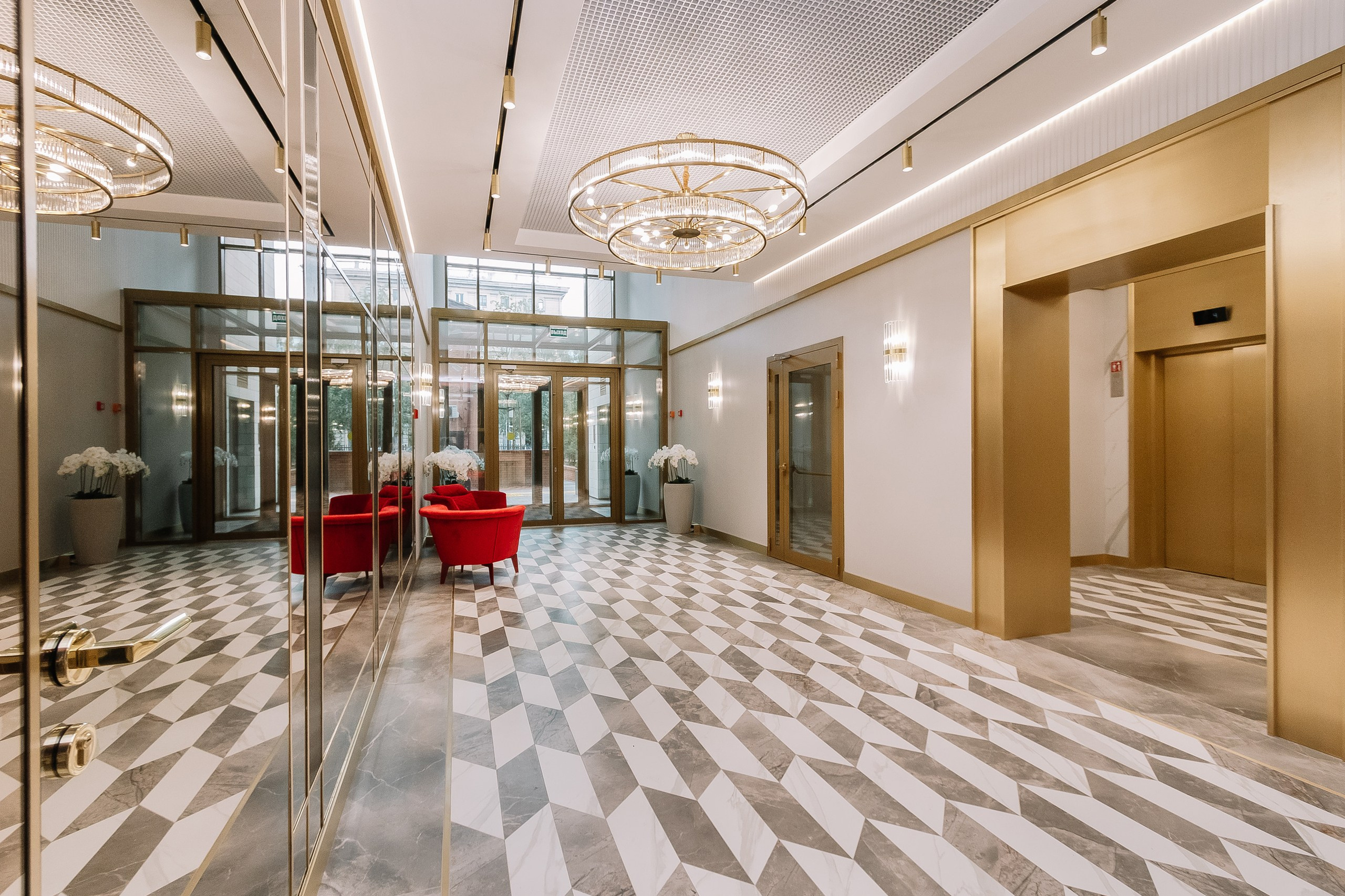 Маяковский. Свадебный и репортажный фотограф в Новосибирске Матлак Дарья