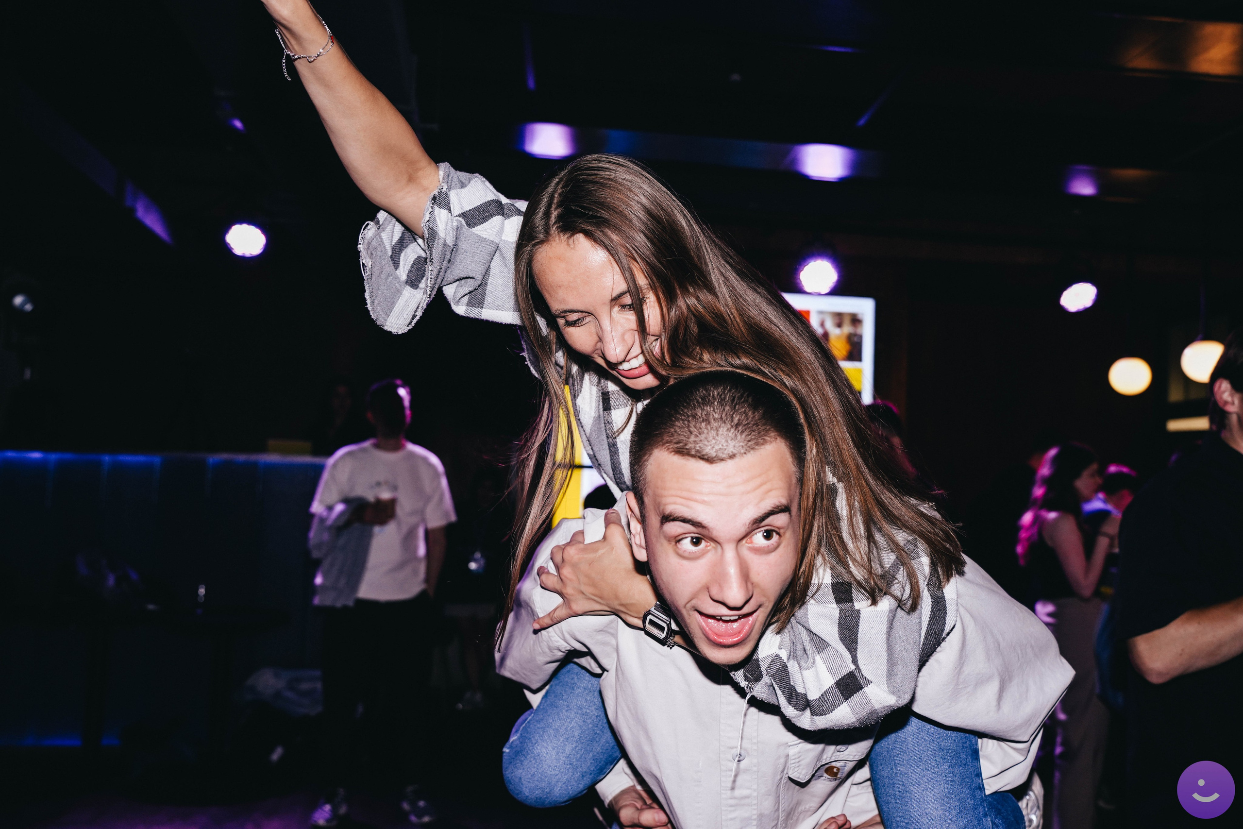 Комедийный жанр