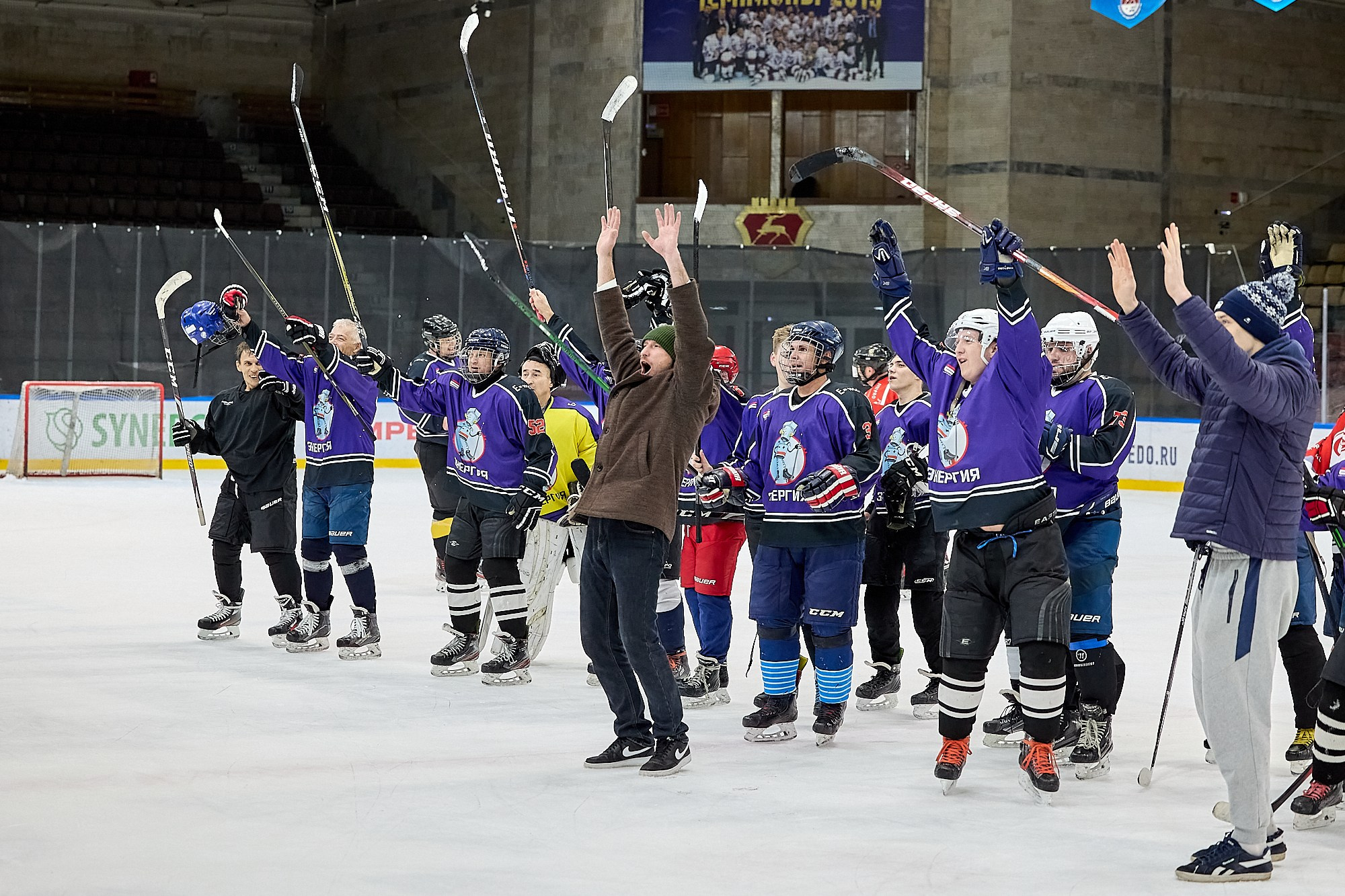 Хоккей. Чемпионат ННХЛ. Светлана Родионова — фотограф спортивный и не только
