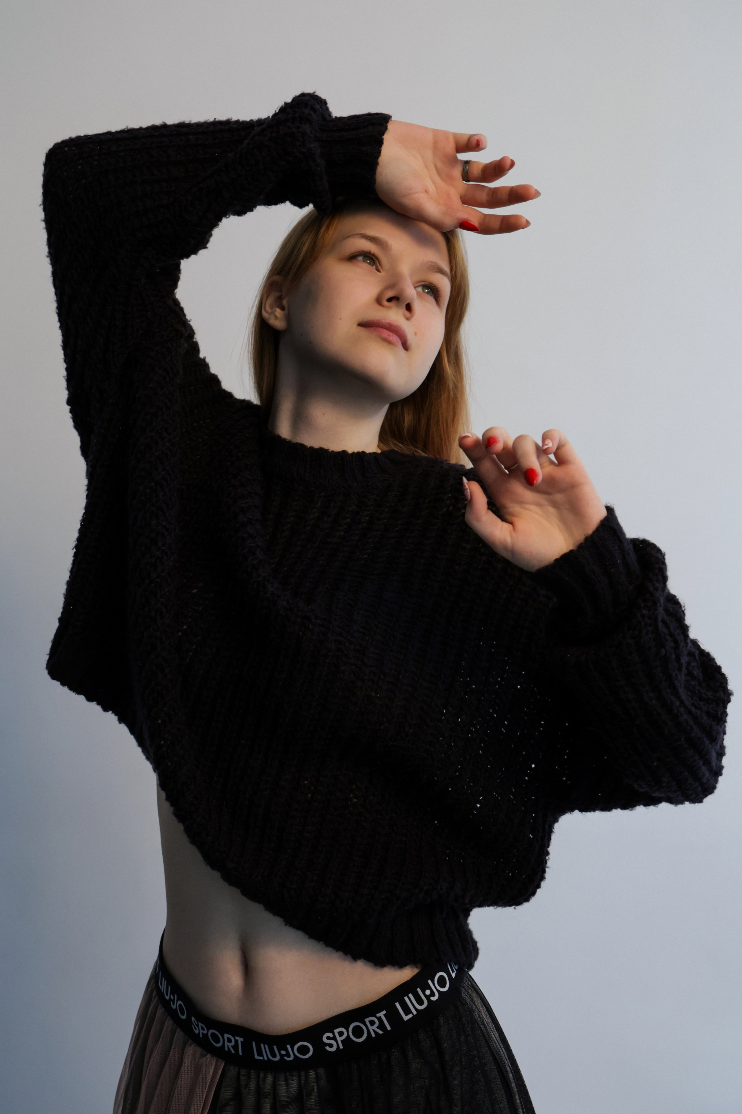 Wires. Portrait photographer based in Toronto — Blinova Mariia