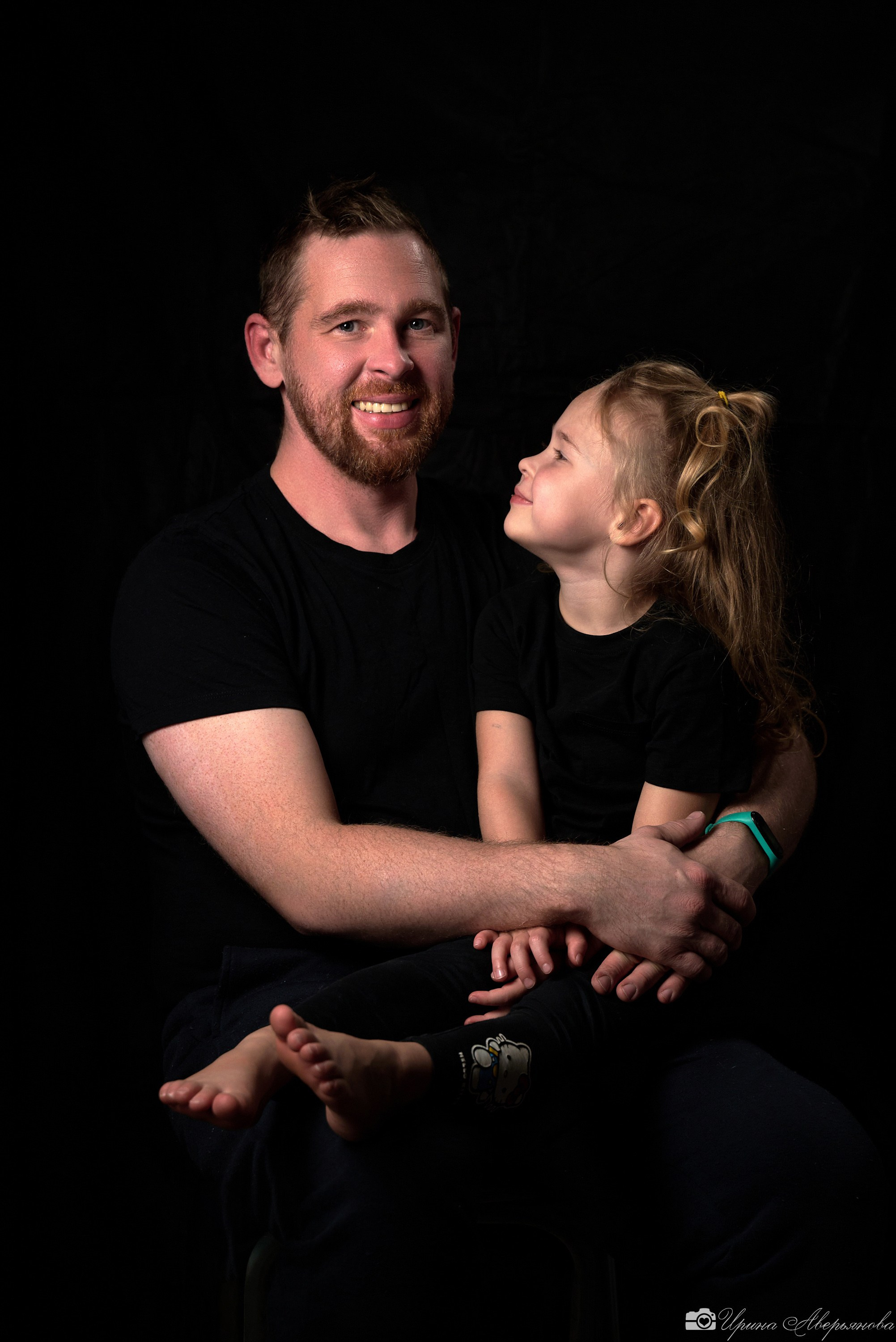 Семейная фотосессия в темном ключе. Фотограф в Ульяновске Ирина Аверьянова