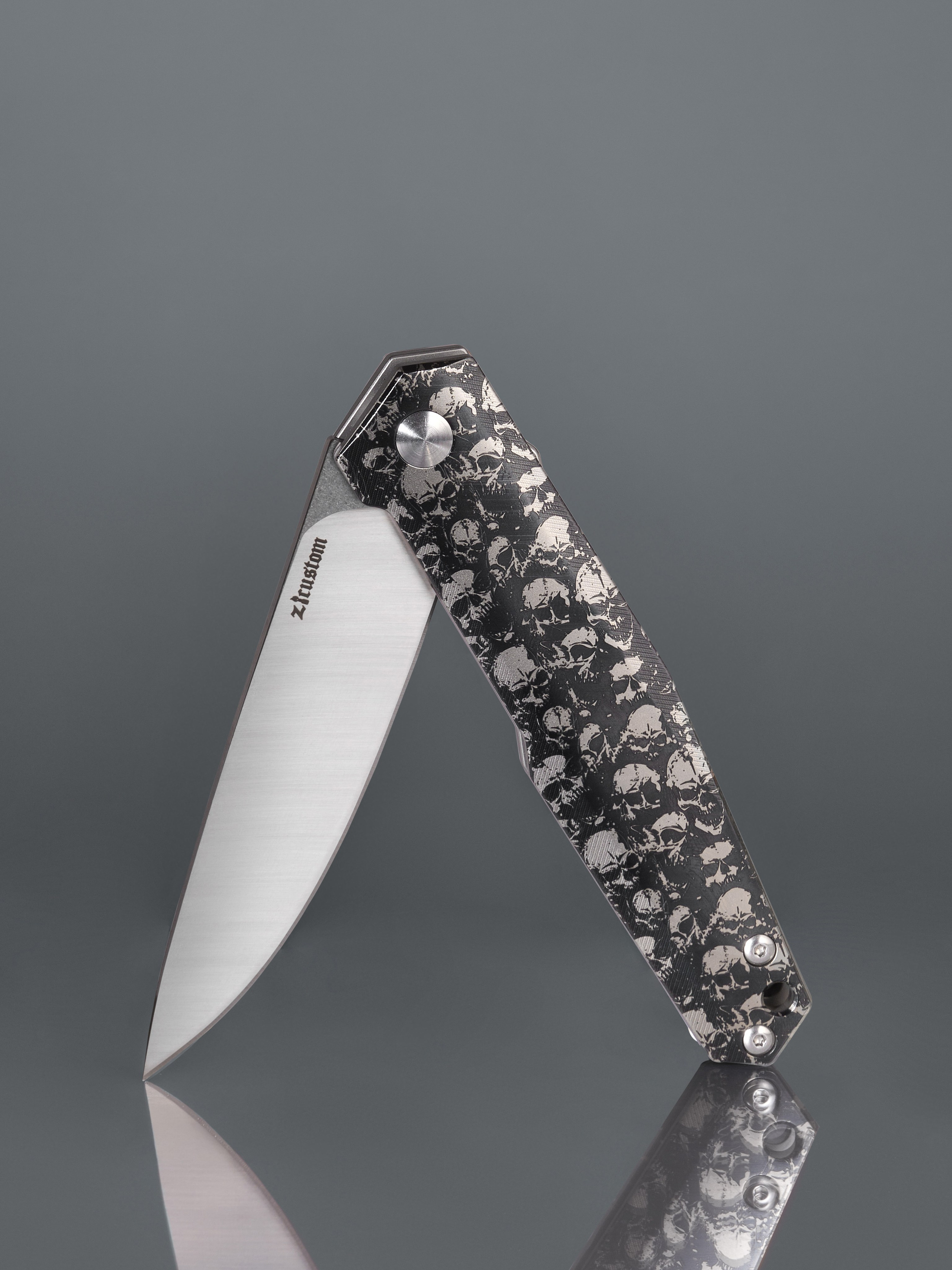 Ножи, мультитулы. Предметный фотограф в Нижнем Новгороде Аладышкина Анастасия