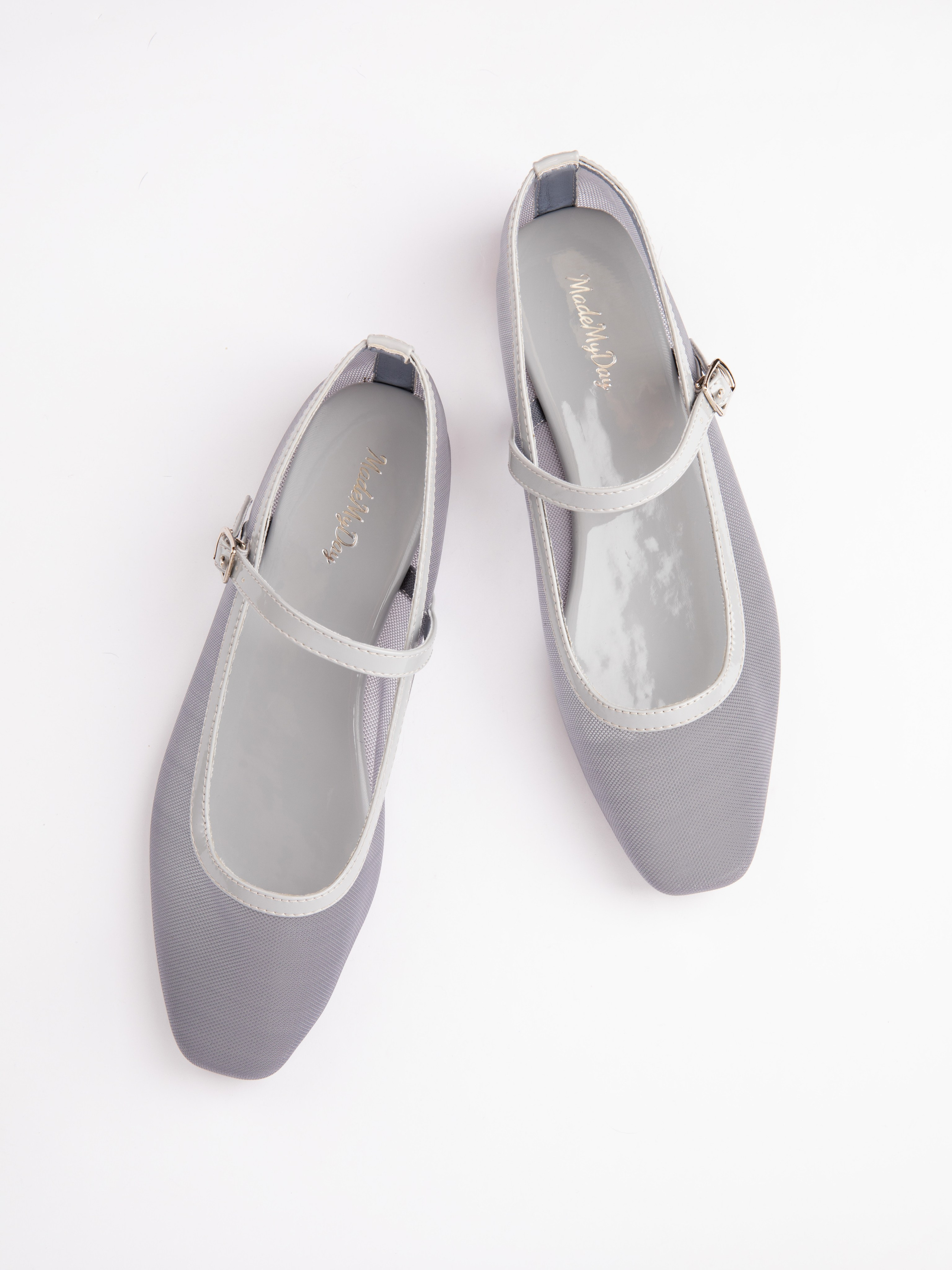 Туфли женские. Фотостудия предметной и модельной съёмки для маркетплейсов