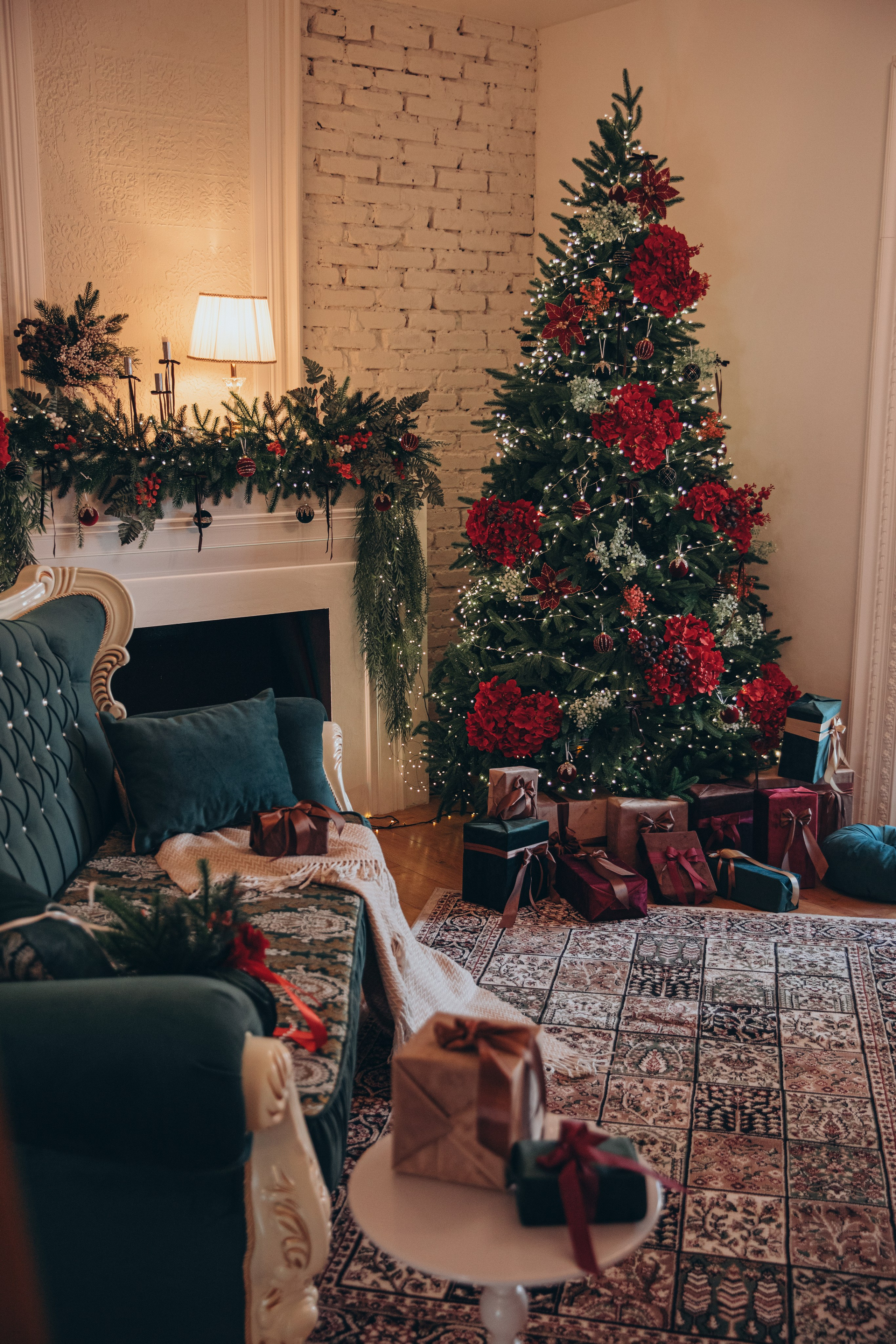 ЗАЛ «Каминная». Фотостудия в Мариуполе «Берлога»