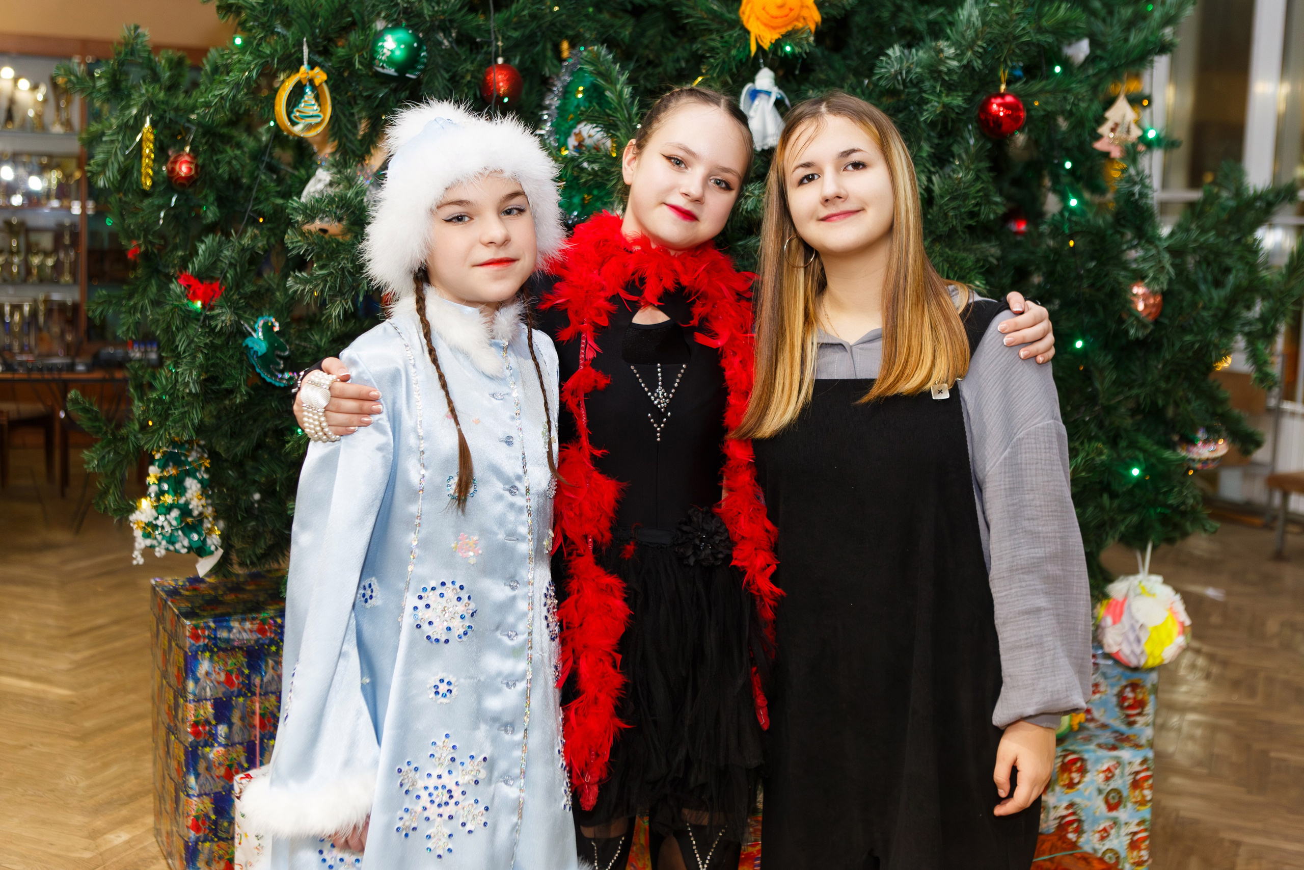 Театр-студия «ОК"ФАНТАЗИЯ» — „НОВЫЙ ГОД С ФАНТАЗИЕЙ“. Профессиональный фотограф в Мценске и Орловской области