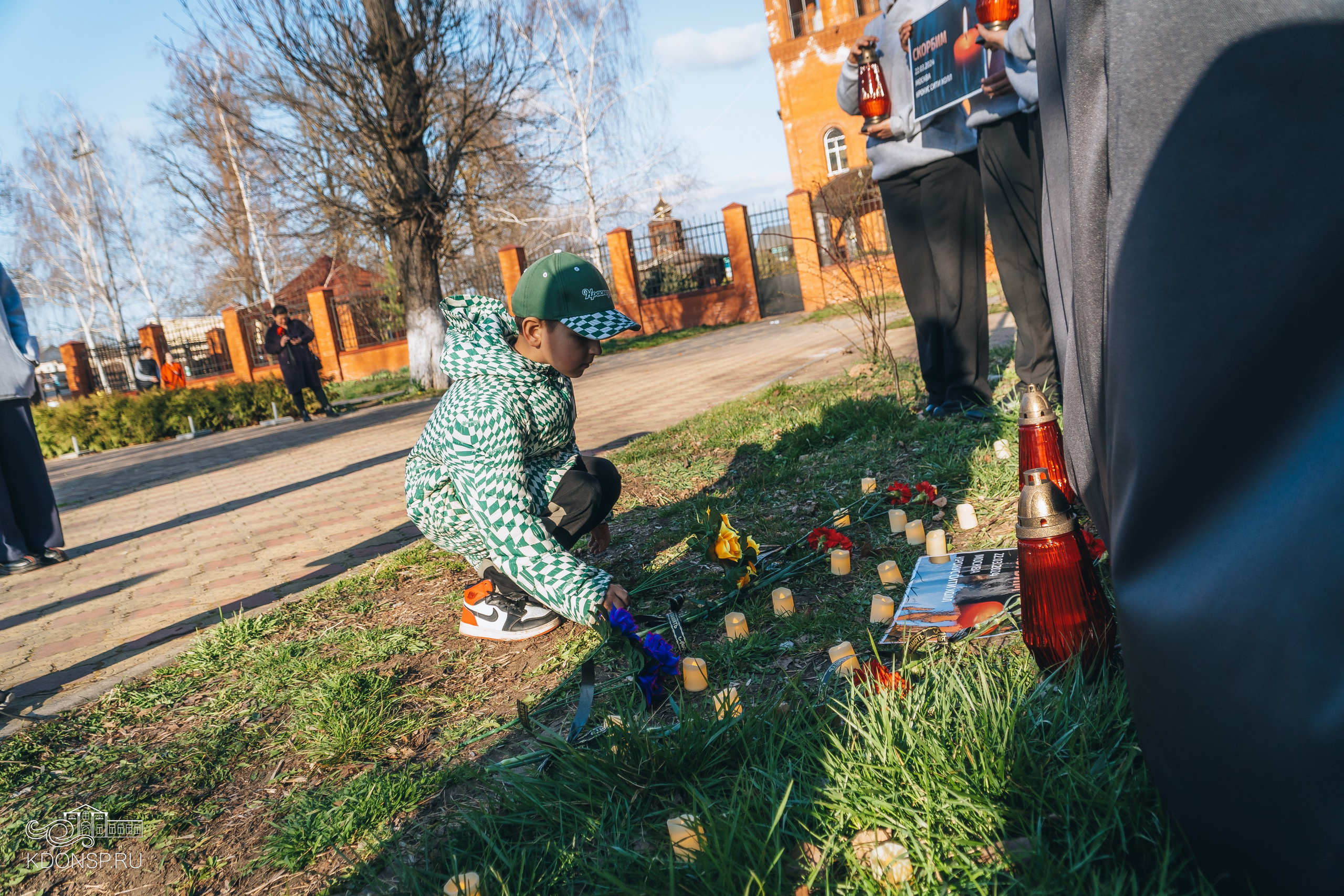 Акция памяти «Крокус сити холл». Новотитаровский Дом культуры