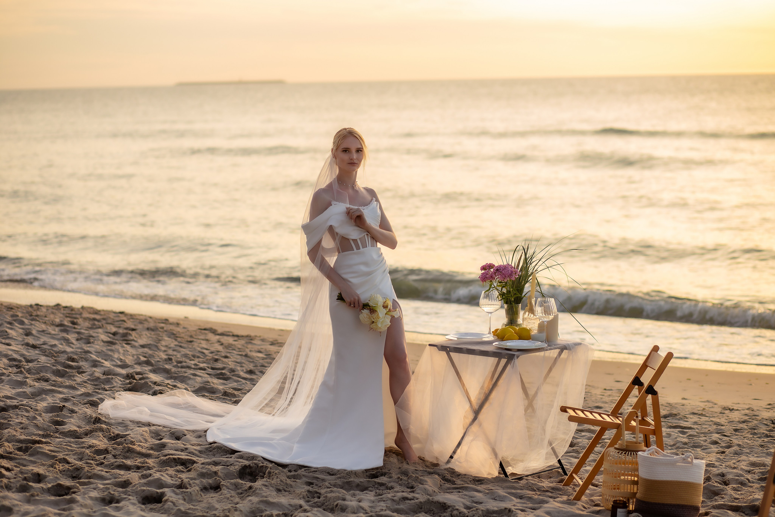 Александра и Влад. На закате. Фотограф в Калининграде Решетникова Алина