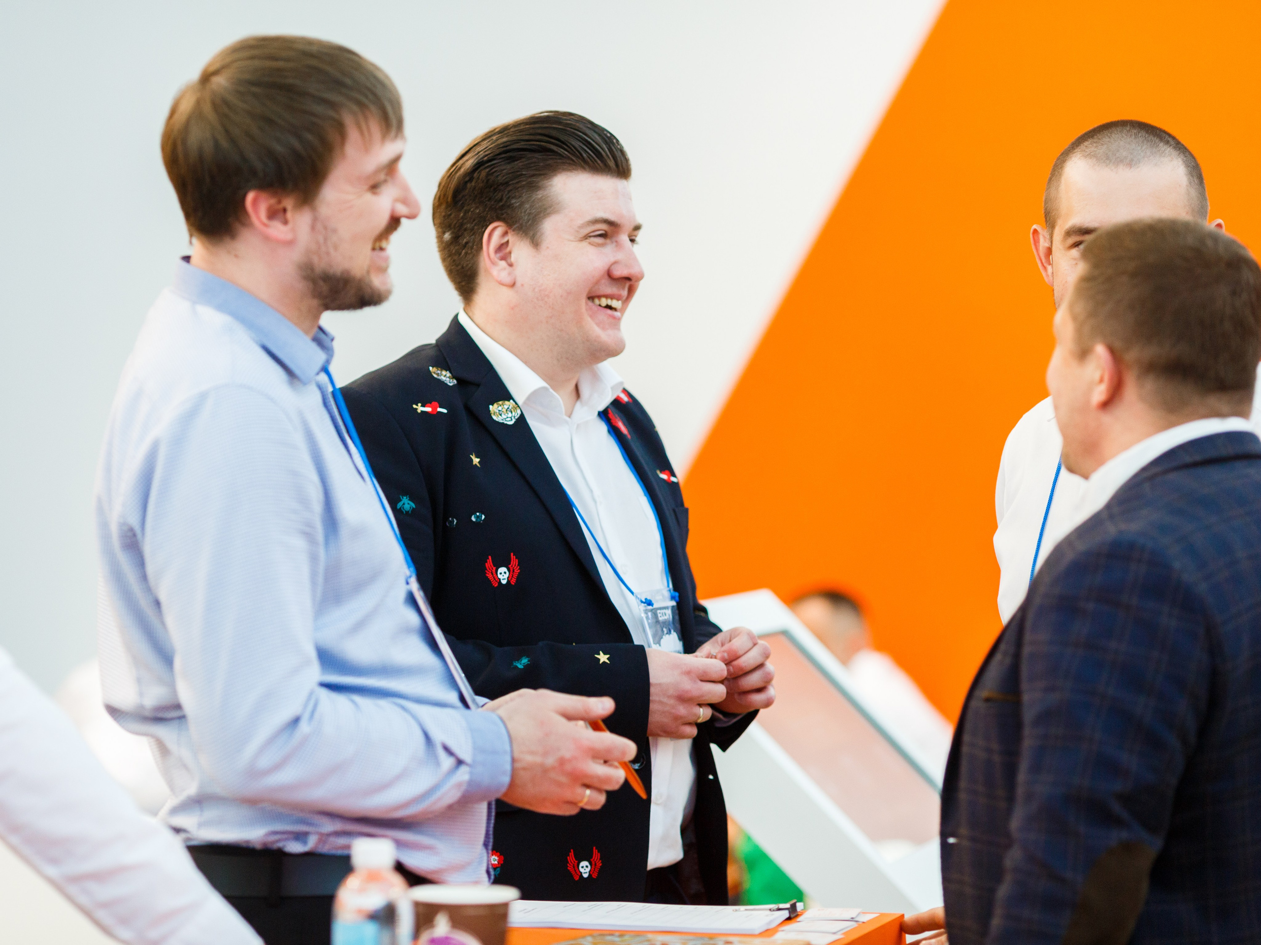 Обзор работы стенда Курьер-сервис. Репортажный фотограф Борис Геер