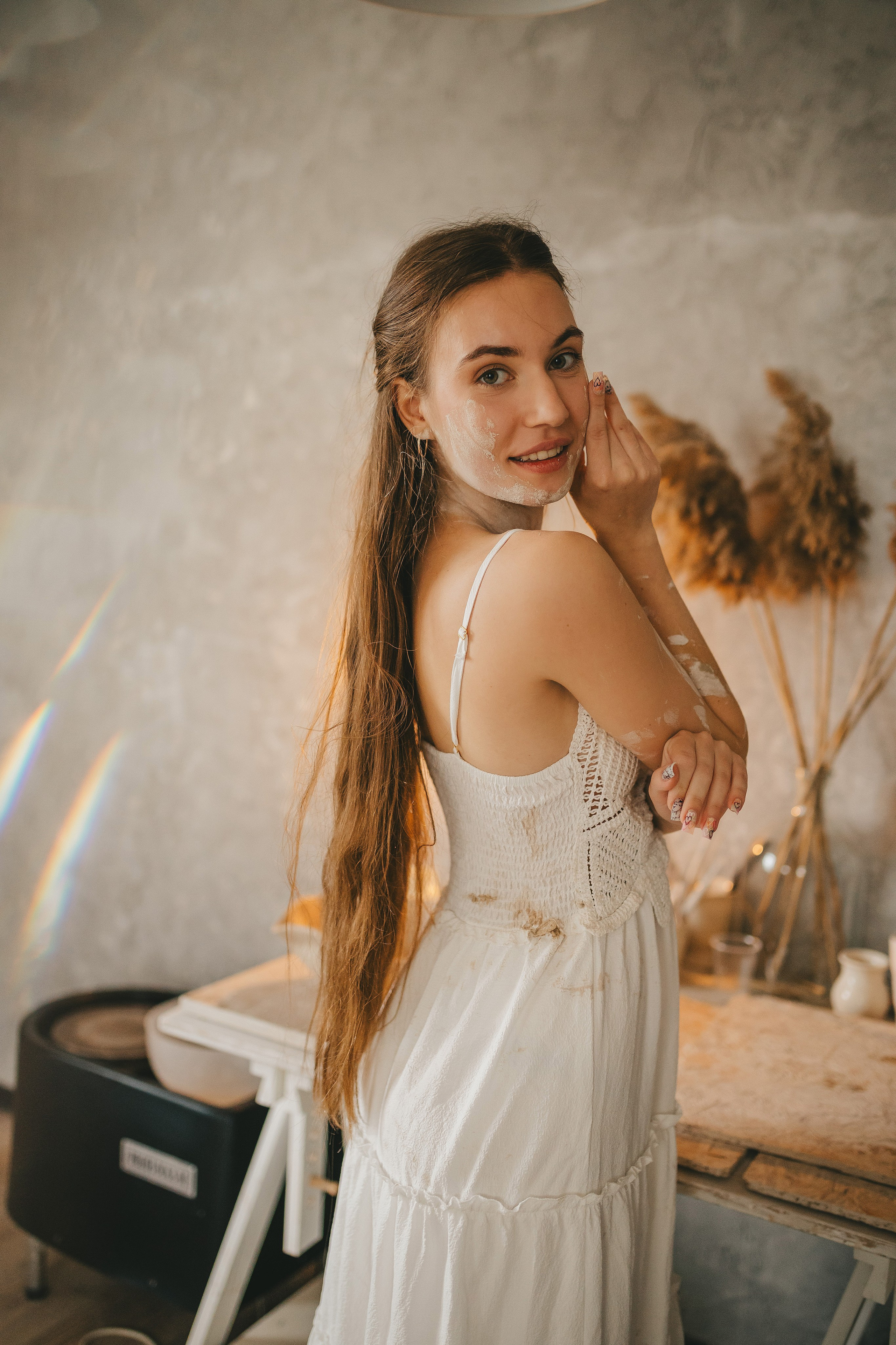 Дима и Даша в гончарной мастерской. Семейный lifestyle фотограф в Санкт-Петербурге Людмила Пахомова