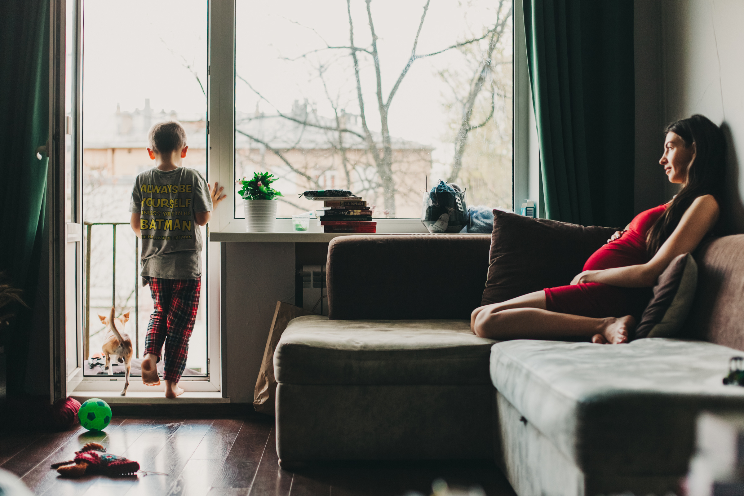 Даша, Даня, Боба. Фотоистория буднего дня. Семейный фотограф, фотограф родов, репортажей фотограф в Санкт-Петербу