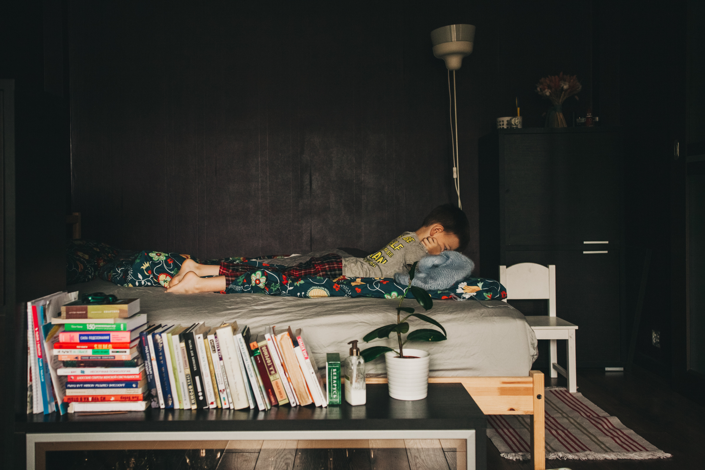 Даша, Даня, Боба. Фотоистория буднего дня. Семейный фотограф, фотограф родов, репортажей фотограф в Санкт-Петербу