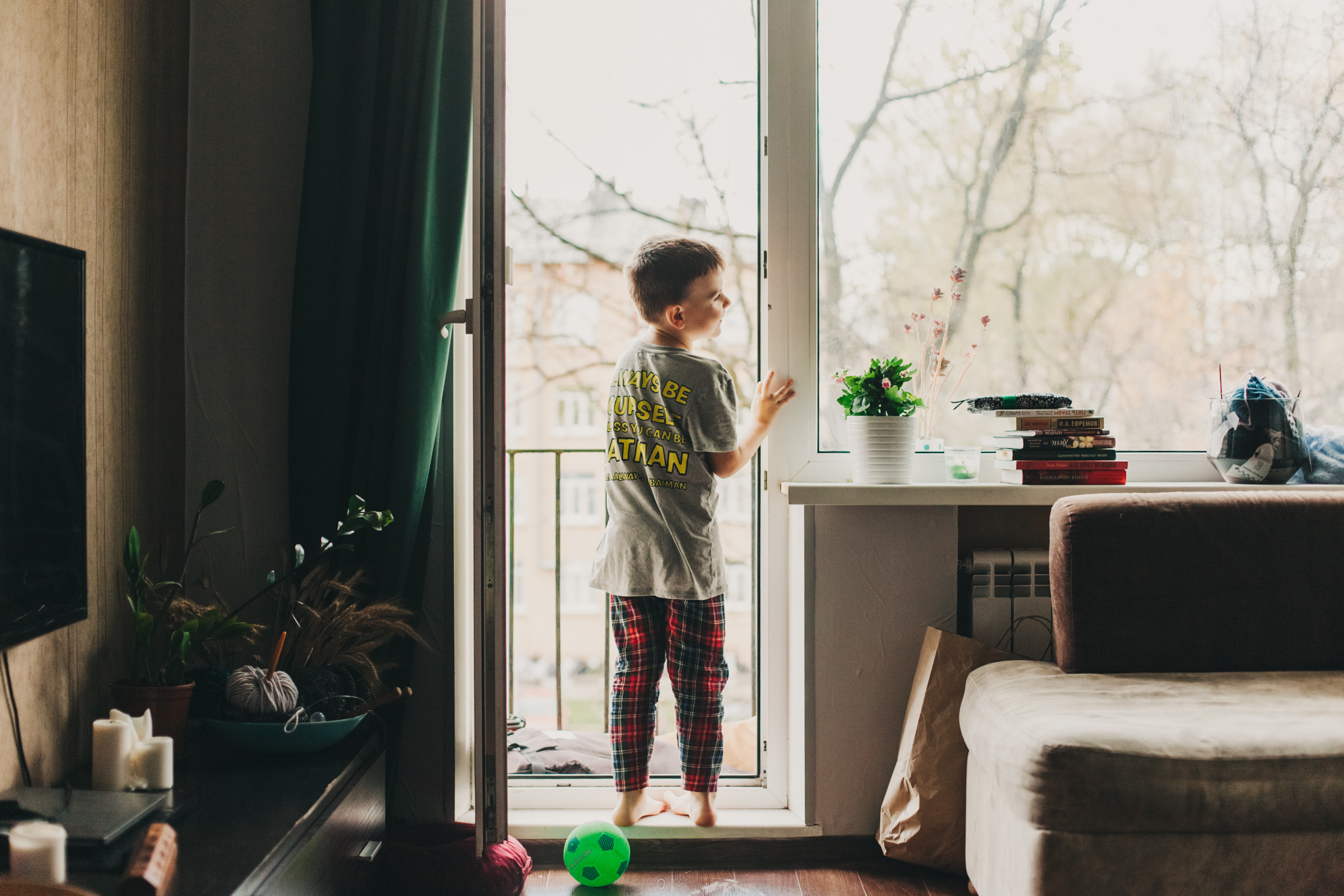 Даша, Даня, Боба. Фотоистория буднего дня. Семейный фотограф, фотограф родов, репортажей фотограф в Санкт-Петербу
