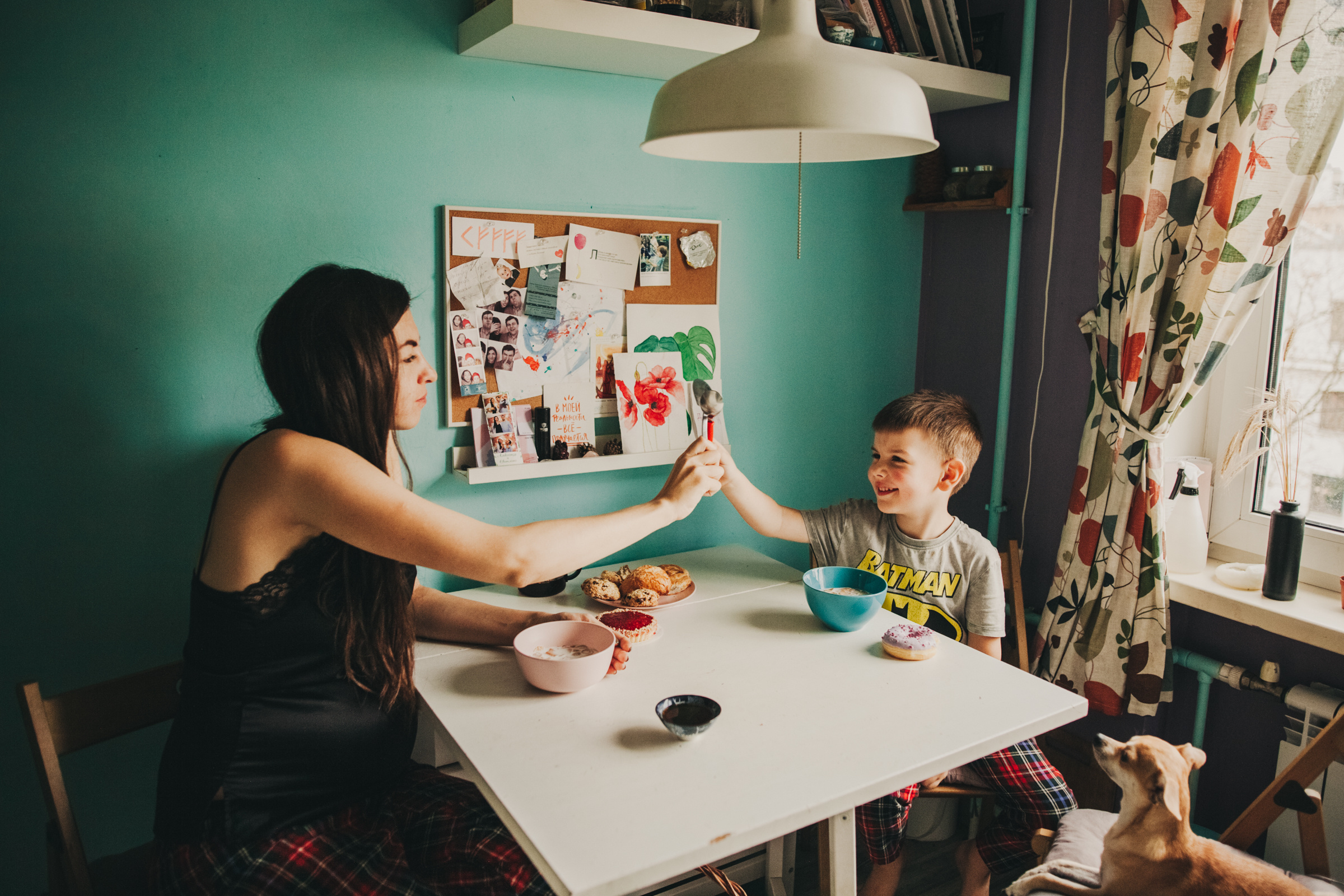 Даша, Даня, Боба. Фотоистория буднего дня. Семейный фотограф, фотограф родов, репортажей фотограф в Санкт-Петербу