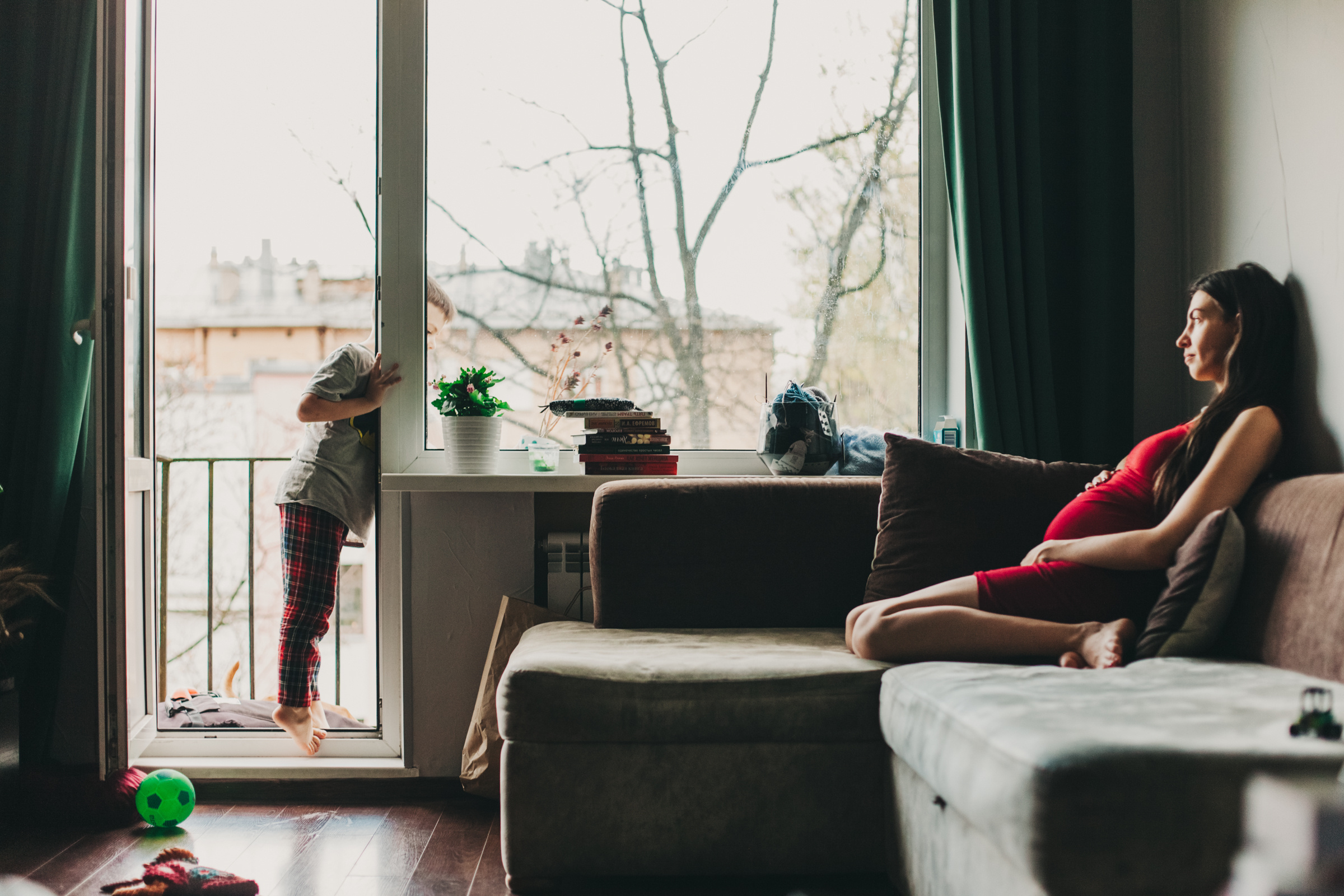 Даша, Даня, Боба. Фотоистория буднего дня. Семейный фотограф, фотограф родов, репортажей фотограф в Санкт-Петербу