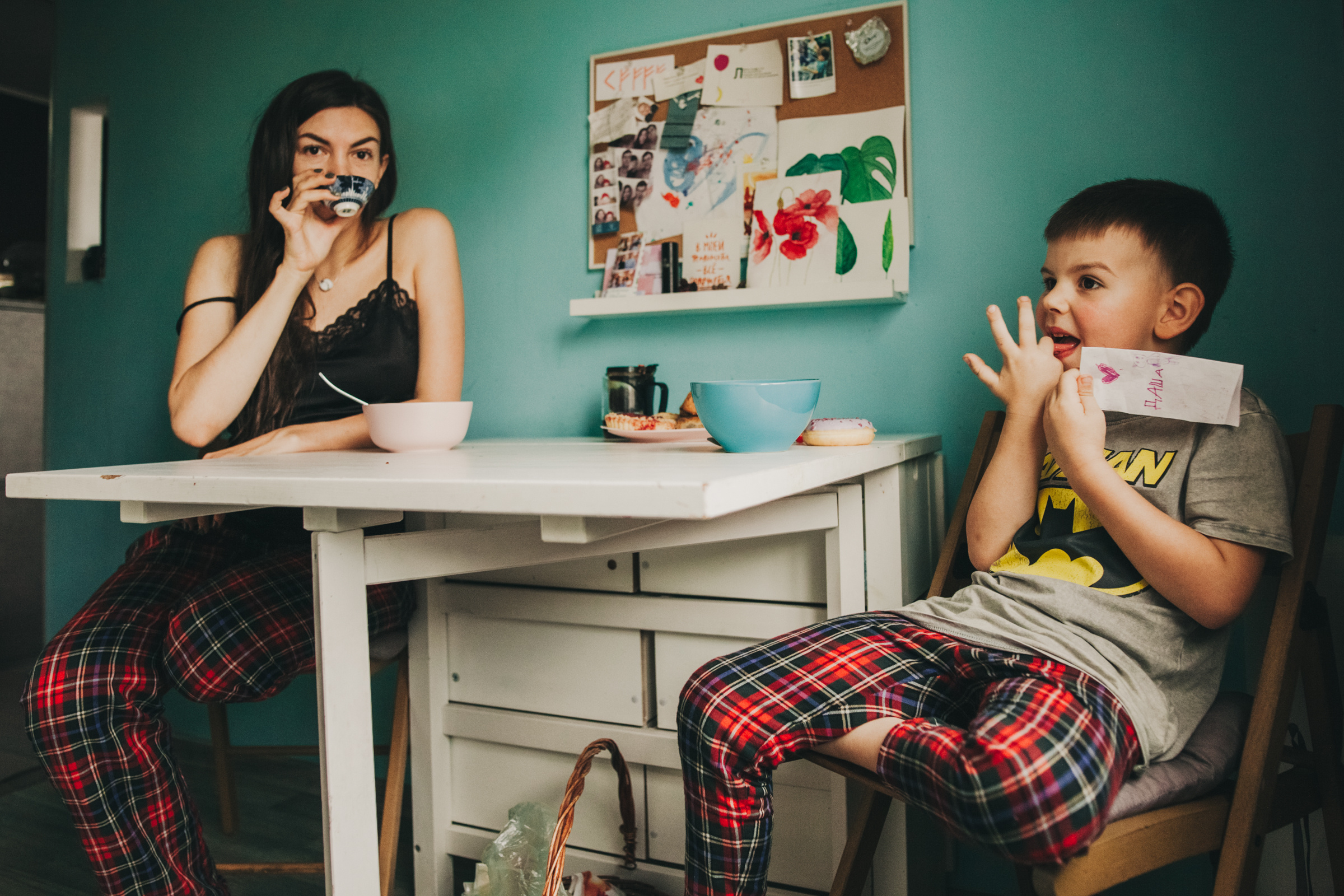 Даша, Даня, Боба. Фотоистория буднего дня. Семейный фотограф, фотограф родов, репортажей фотограф в Санкт-Петербу
